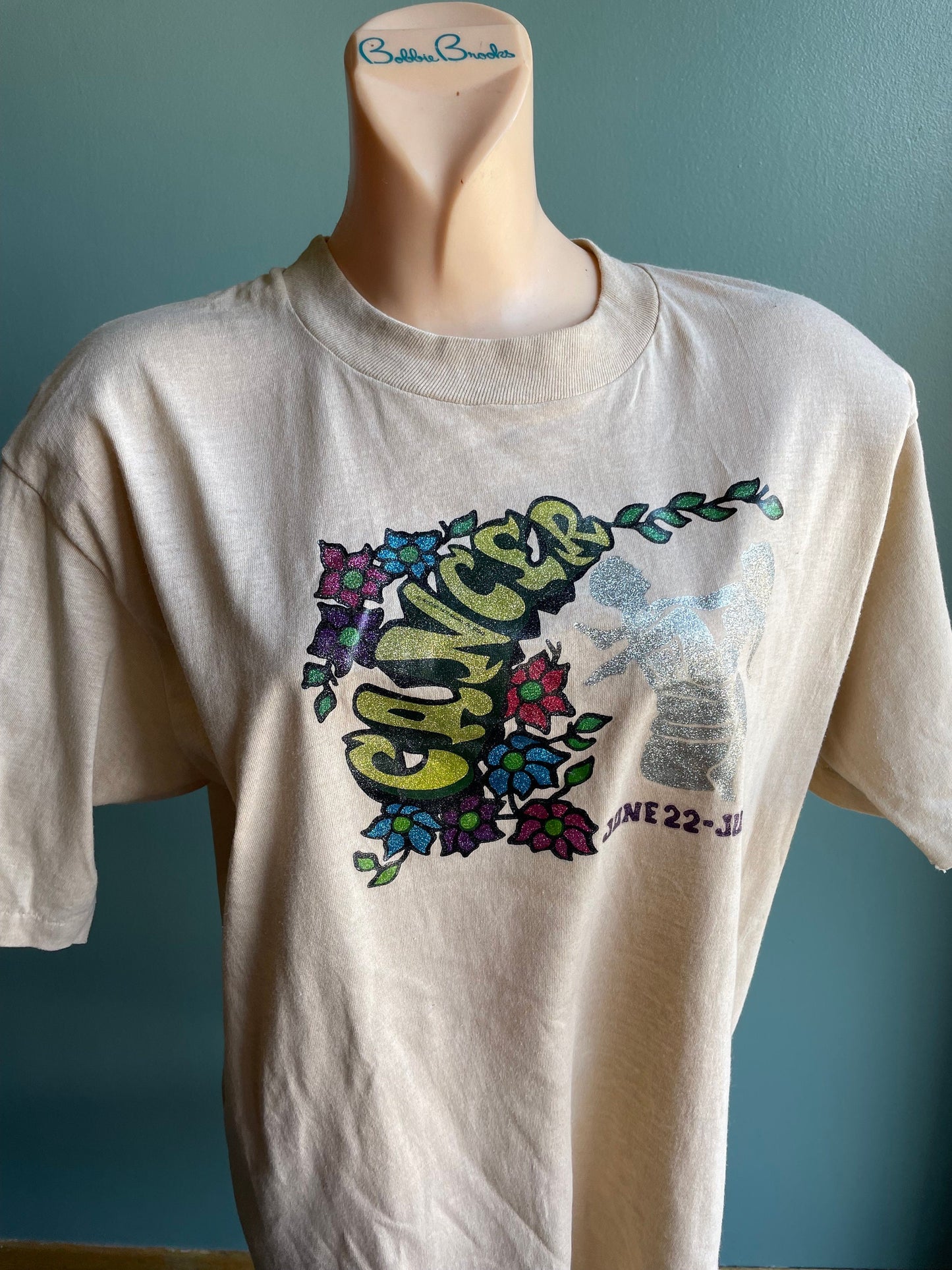 vtg 70s CANCER ZODIAC SIGN Shirt // vintage sportswear xl glitter iron on retro crab sexual position chart horoscope spiritual soft tshirt