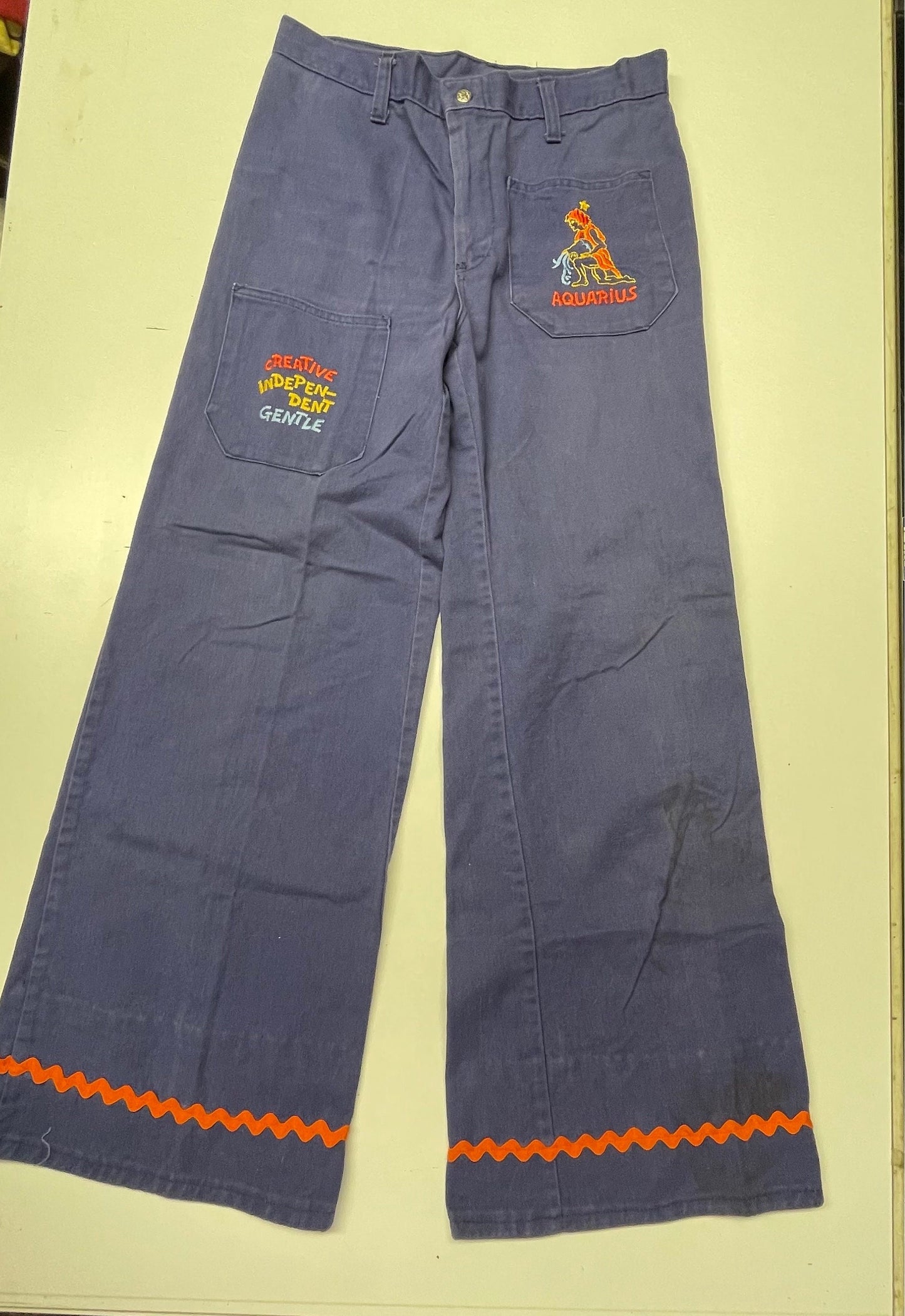 vtg 70s AQUARIUS BELLBOTTOMS // zodiac horoscope embroidered bellbottom jeans mid high rise ric rac wide leg indigo denim flare pants hippie