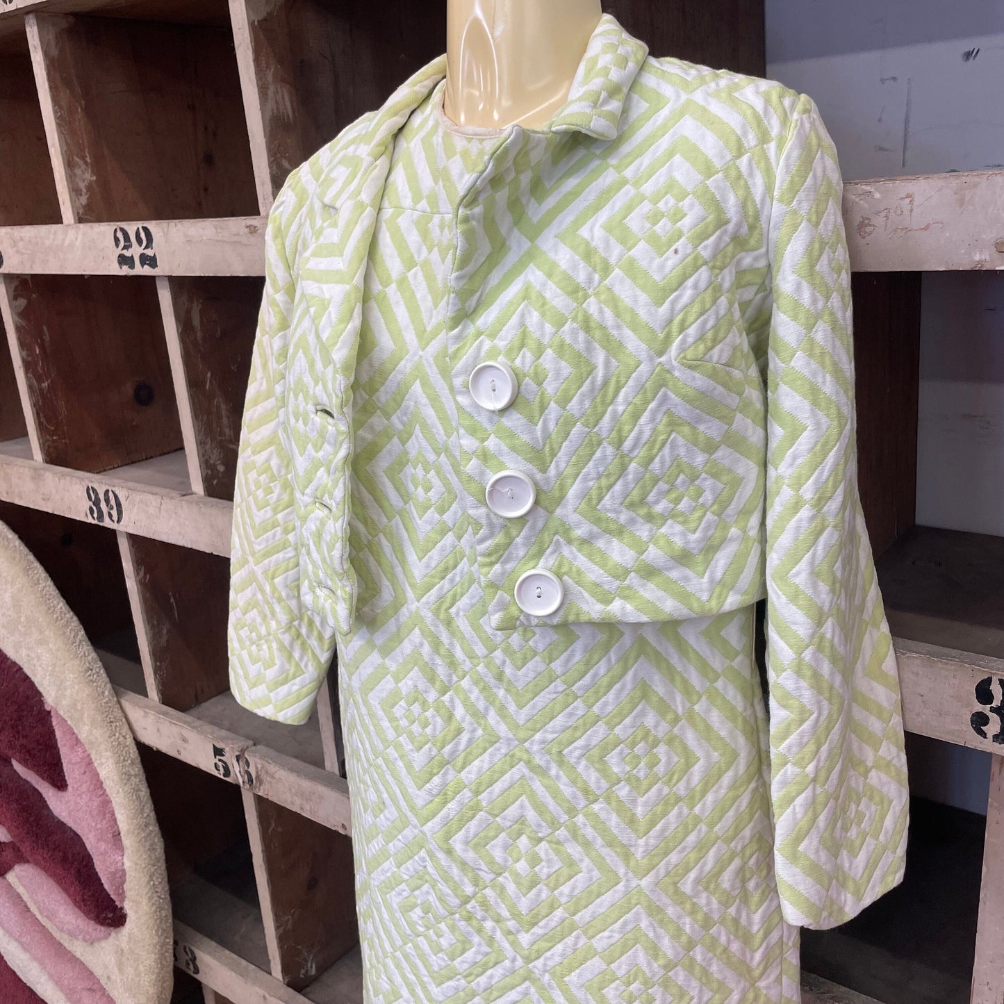vtg 60s MOD MINI DRESS // vintage op art space age pastel green & white mod mini jacket scooter dress set retro trippy psychedelic pattern
