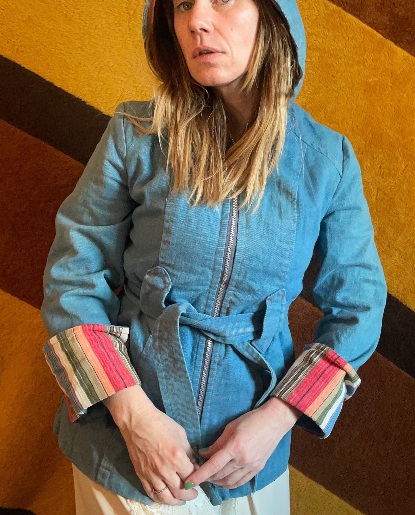 vtg 70s denim serape striped hooded belted blue jacket retro hippie boho big cuff jean jacket jackie burkhart