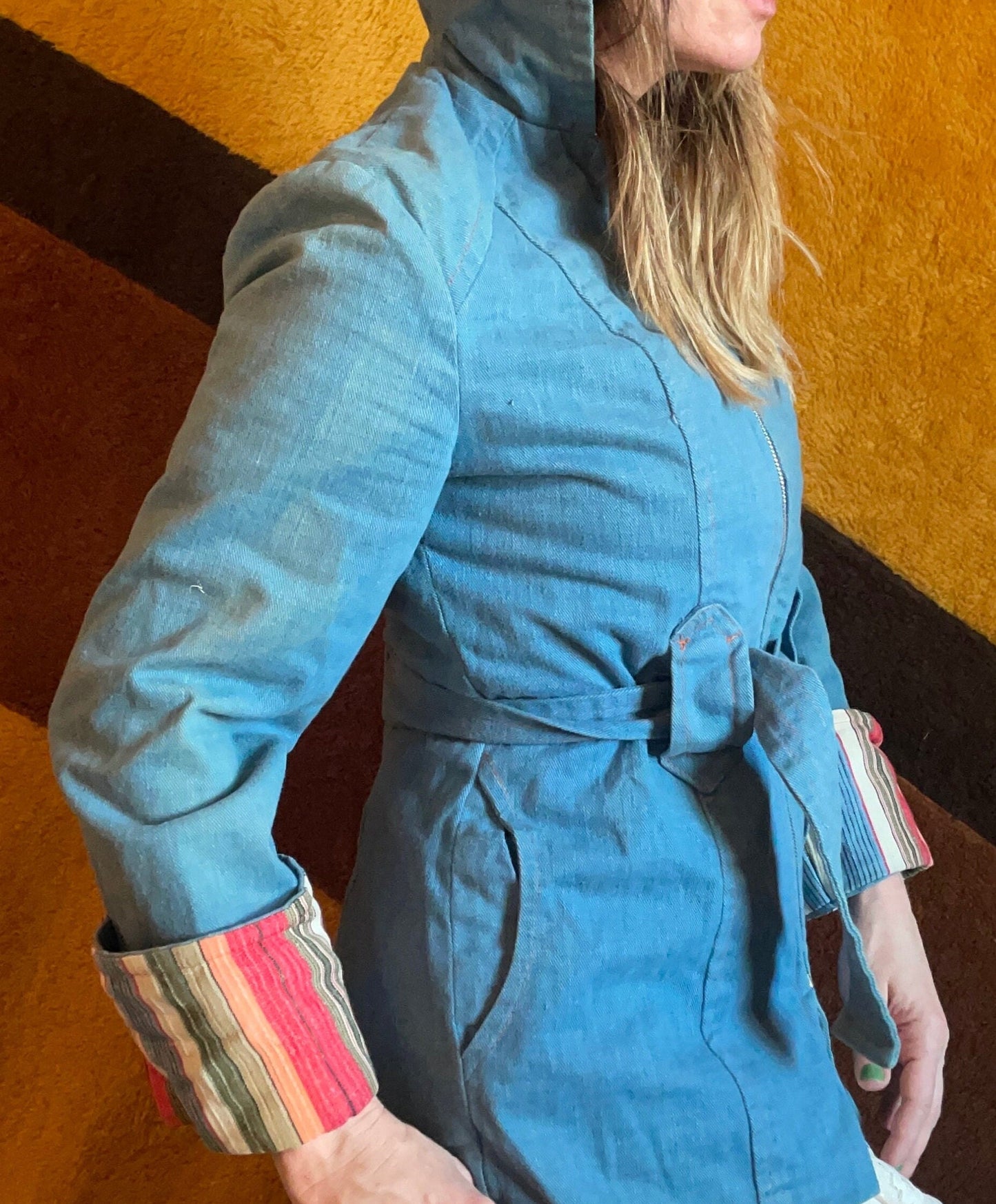 vtg 70s denim serape striped hooded belted blue jacket retro hippie boho big cuff jean jacket jackie burkhart