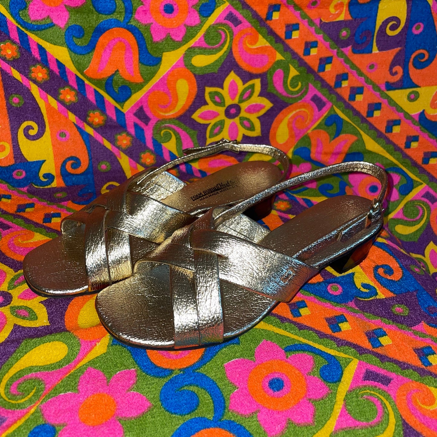 vtg 60s GOLD STRAPPY SANDALS // vintage slingback slippers sparkly gold open toe pin up mod sandals glam gold lame slip ons fancy date 70s