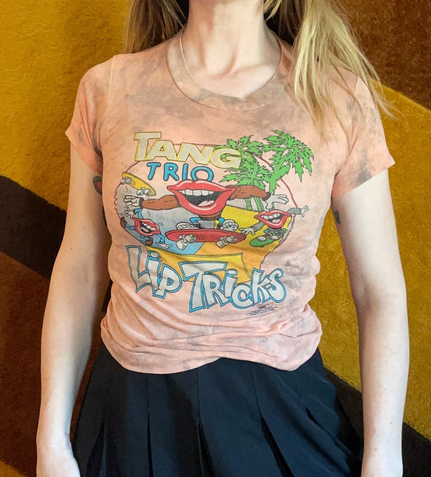 vtg 90s TANG ORANGE DRINK Shirt // vintage skateboarding distressed graphic tee tie dye marbled paper thin crop baby tee skater punk funny