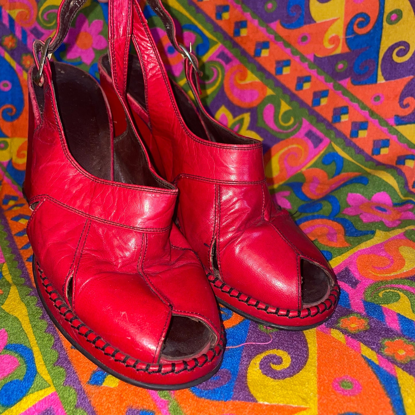 vtg 70s CHERRY RED PLATFORMS // vintage chunky pumps cut out peep toe sling back heels disco sexy dancing retro 70s stacked strappy heels