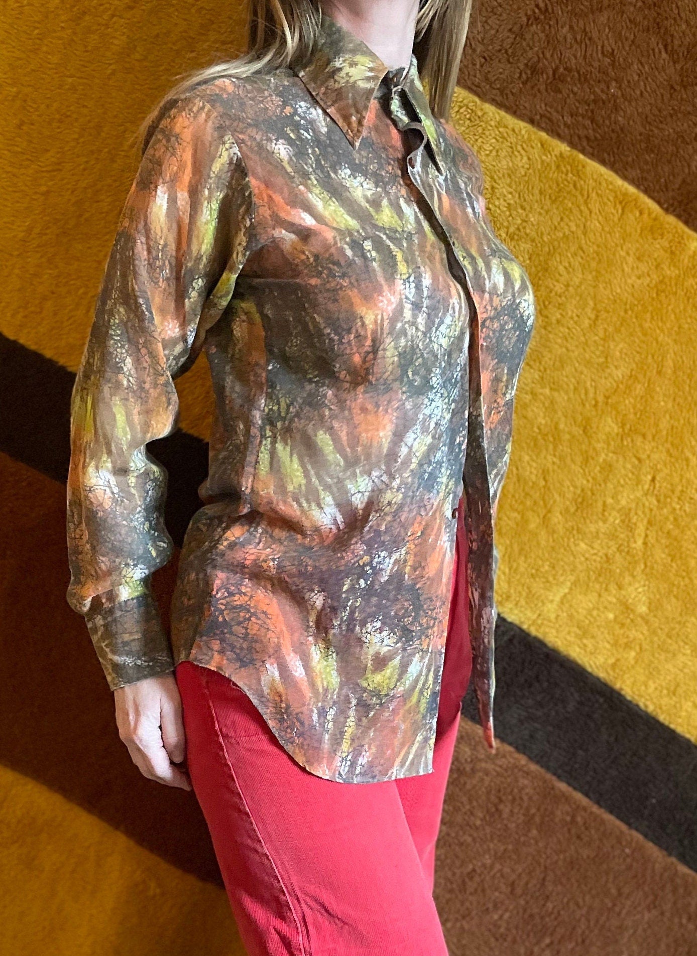 vtg 70s PSYCHEDELIC BUTTON UP // vintage halloween vibes lightweight semi sheer top pointy collar retro abstract print disco hippie blouse