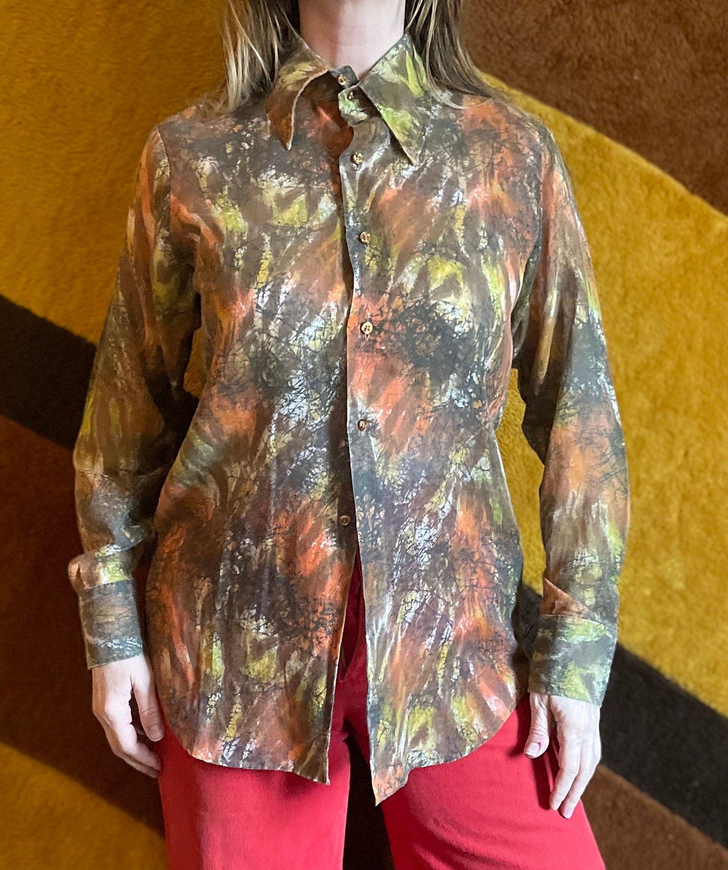 vtg 70s PSYCHEDELIC BUTTON UP // vintage halloween vibes lightweight semi sheer top pointy collar retro abstract print disco hippie blouse