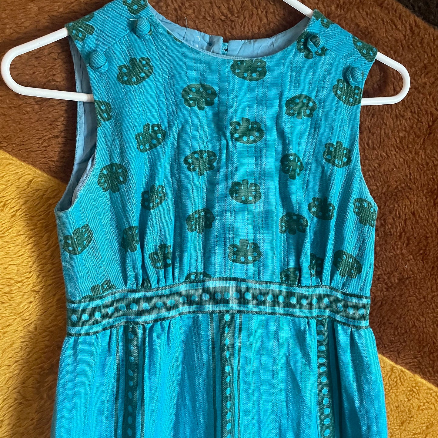 vtg 70s  BLUE LINEN PATTERNED Dress // vintage mushroom abstract print empire waist full length maxi dress hippie boho juniors teen petite