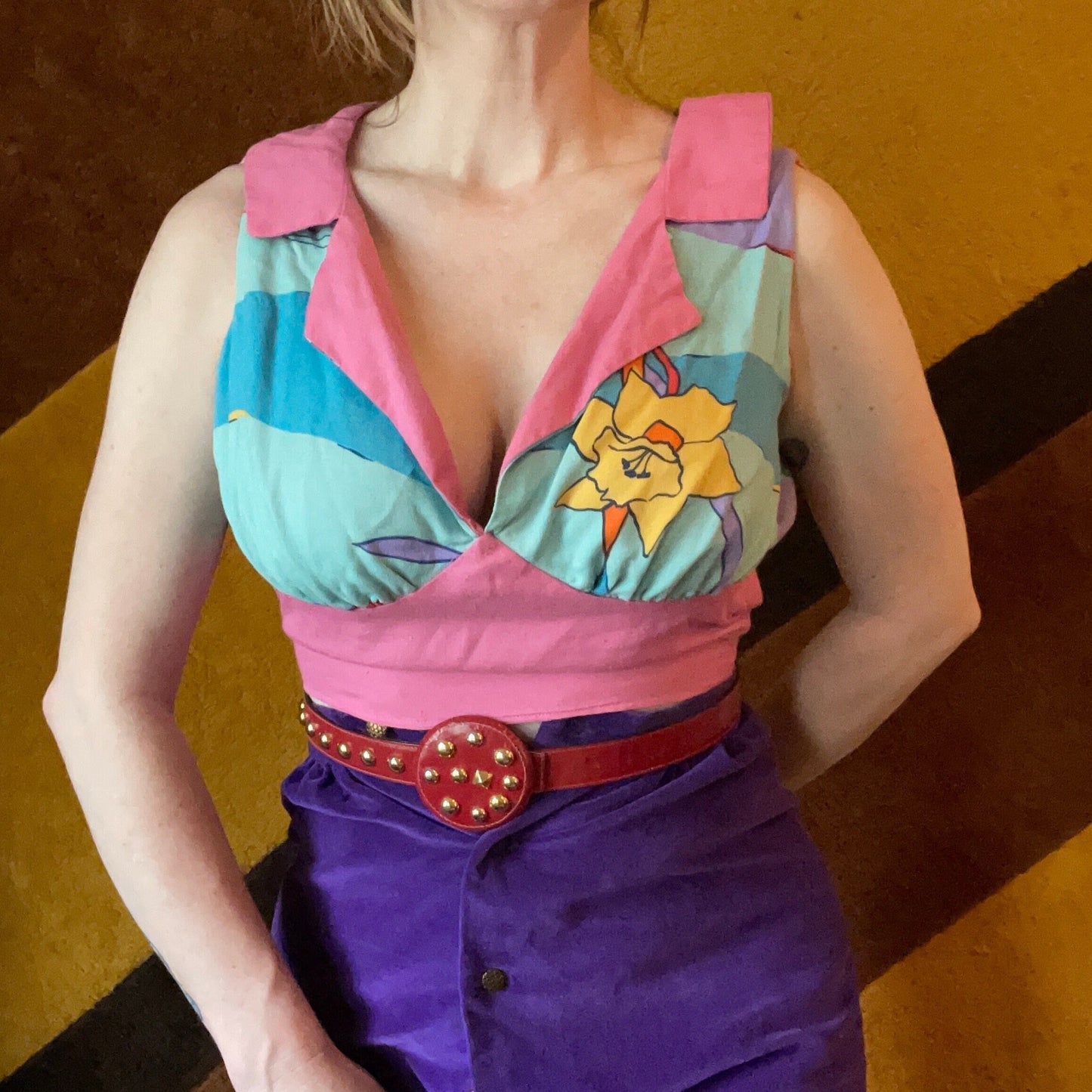 vtg 70s PATTERNED CROP TOP // vintage deep v neck psychedelic fairy hippie halter midriff retro playsuit beach pin up bombshell rockabilly