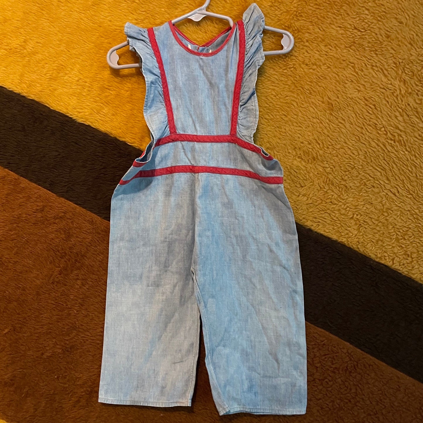 vtg 1940s GIRLS CHAMBRAY OVERALLS // vintage 50s ruffle straps rosie the riveter womens style workwear coveralls blue cotton contrast trim