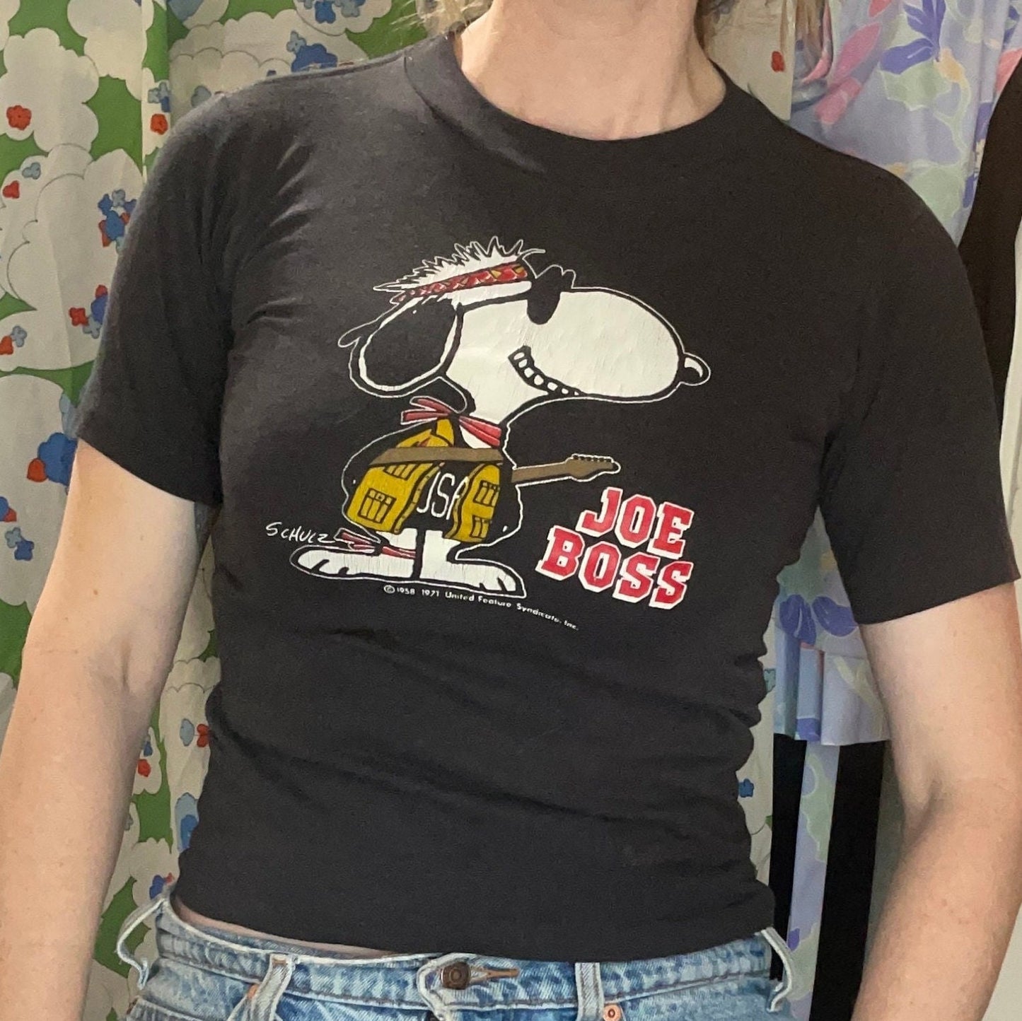 vtg 80s SNOOPY BRUCE SPRINGSTEIN Shirt // vintage joe boss hippie rock band graphic tee charlie brown peanuts black fitted youth baby tee