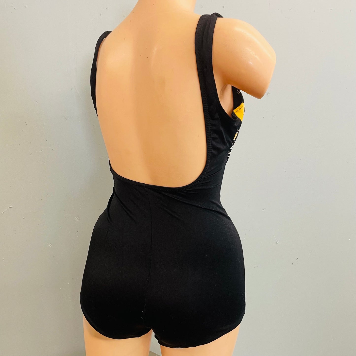 vtg 80s BLACK & YELLOW BODYSUIT // vintage abstract striped swimsuit v neck boy short low cut back bumblebee floral Sirena usa funky retro