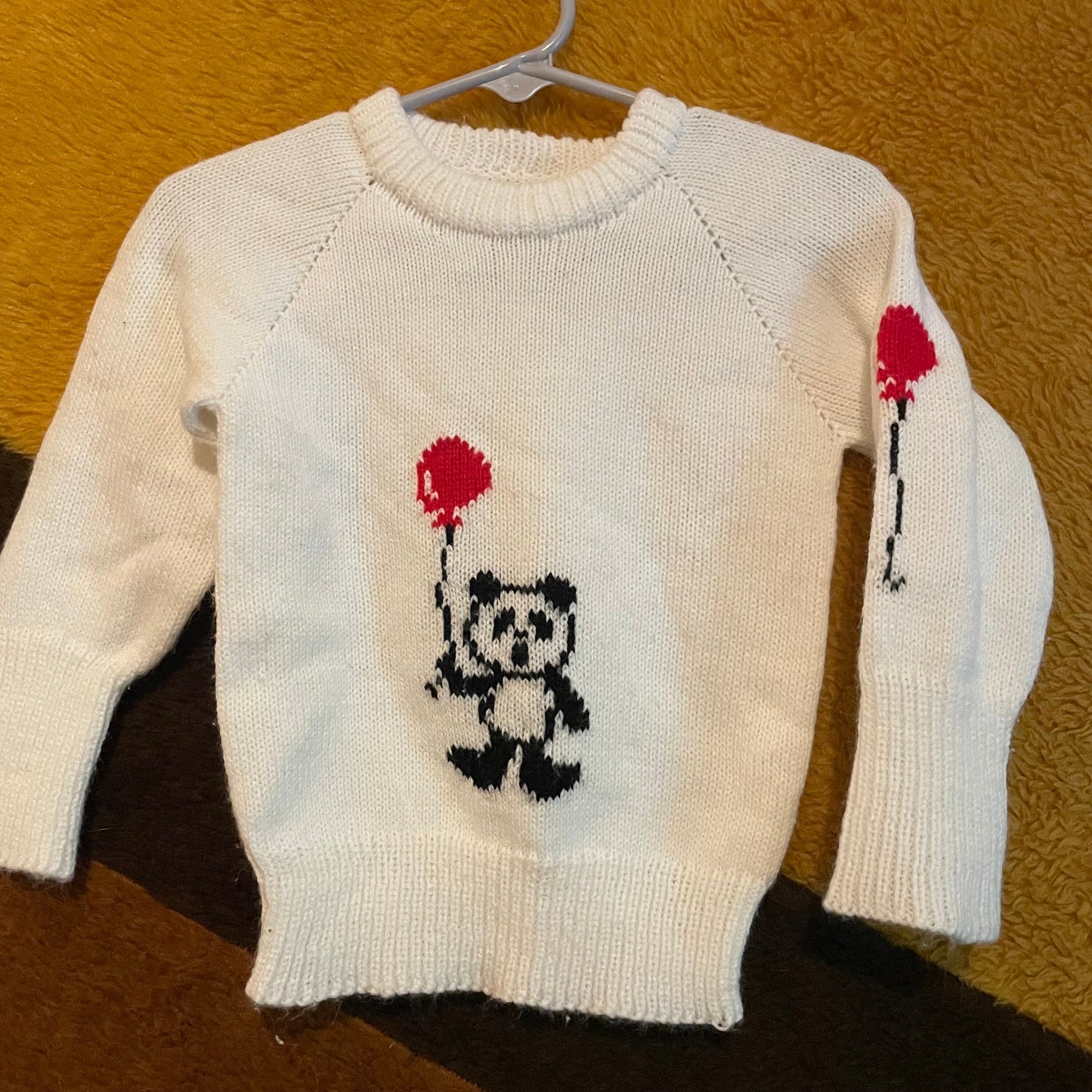 vtg 70s KIDS PANDA BALLOON Sweater // vintage cute knit sweater size 12-18 mos baby toddler cute animal pop art white  retro novelty knit