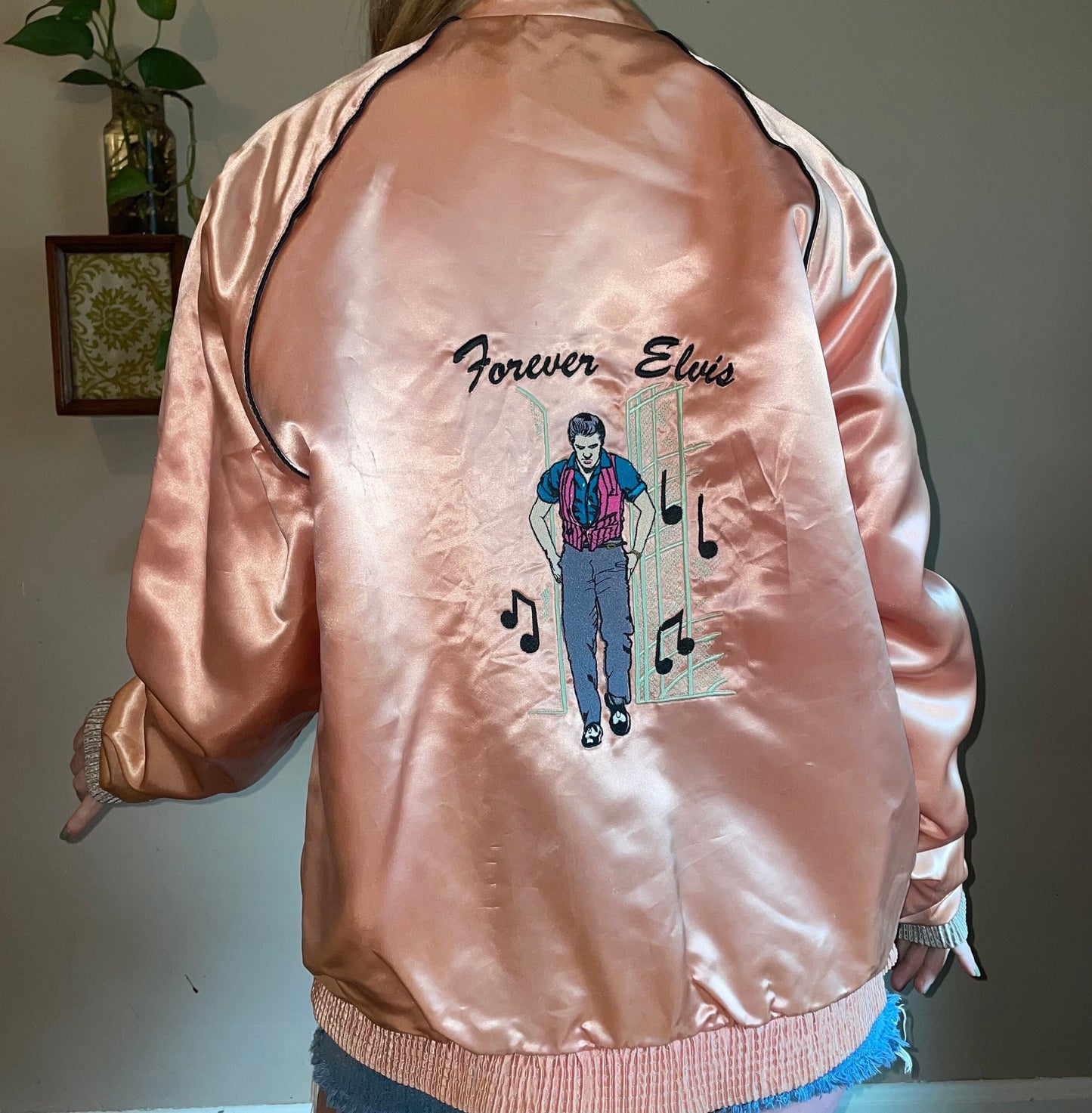 vtg 80s ELVIS PINK SATIN jacket // vintage embroidered graceland forever elvis in heaven zip up lightweight jacket pink ladies rockabilly