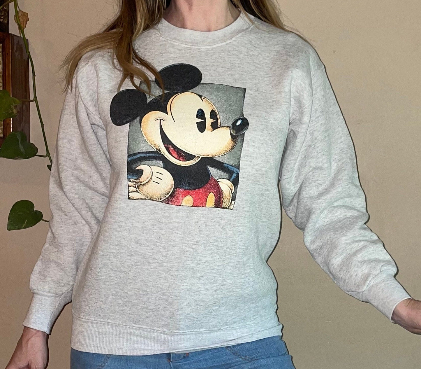 vtg 80s CLASSIC MICKEY MOUSE Sweatshirt // vintage disney retro 90s cartoon graphic tee minimalist gray heathered preppy iconic autumn cozy