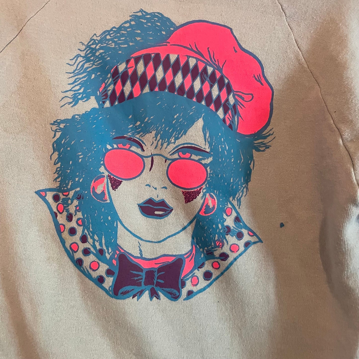 vtg 80s VAPOR WAVE EURO Style Shirt // vintage boy george alternative nouveau face pattern neon screen print graphic tee fitted femme punk