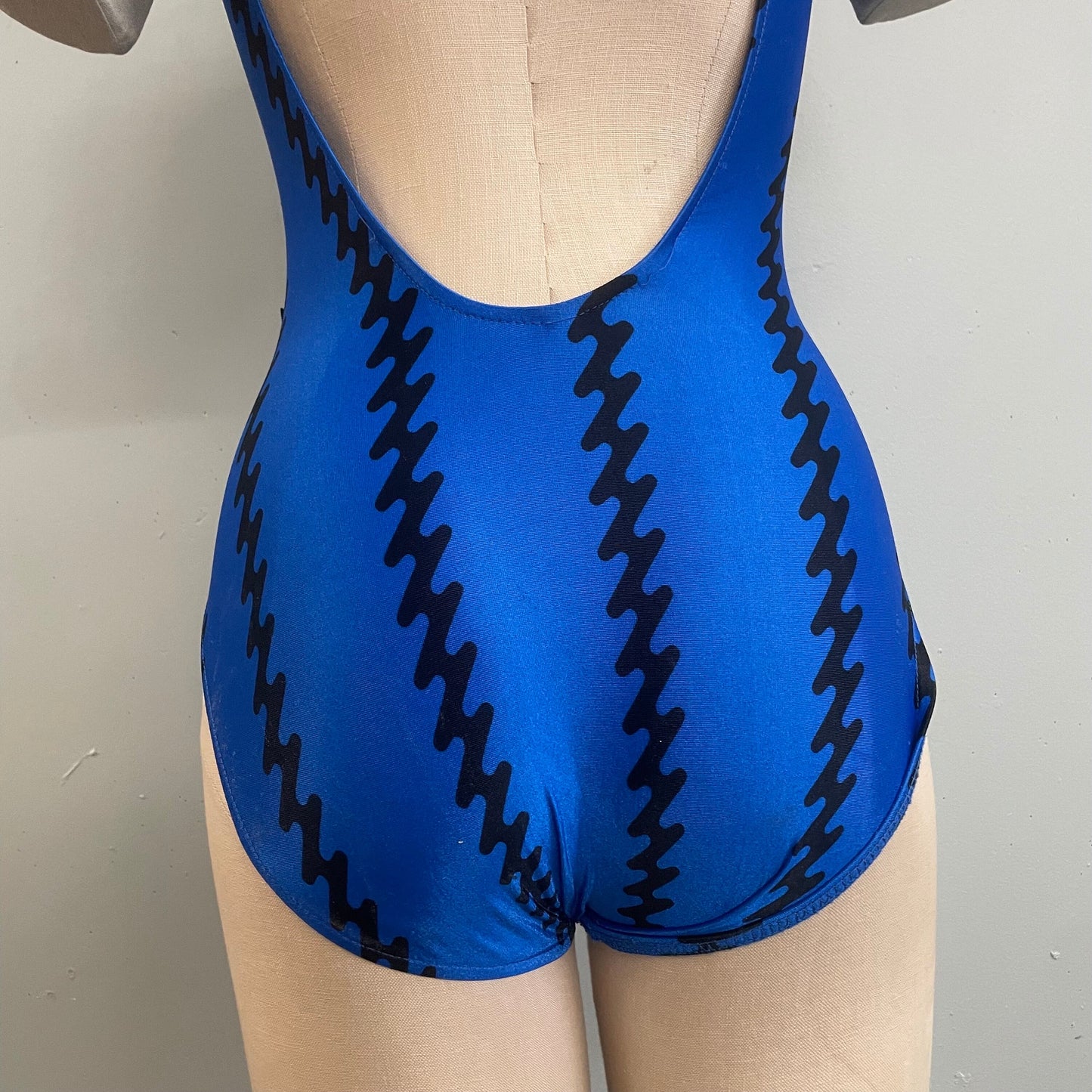 vtg 80s ZIG ZAG ELECTRIC Blue Gym Top // vintage abstract pop art two tone one piece leotard tank lowcut retro high cut bodysuit unitard
