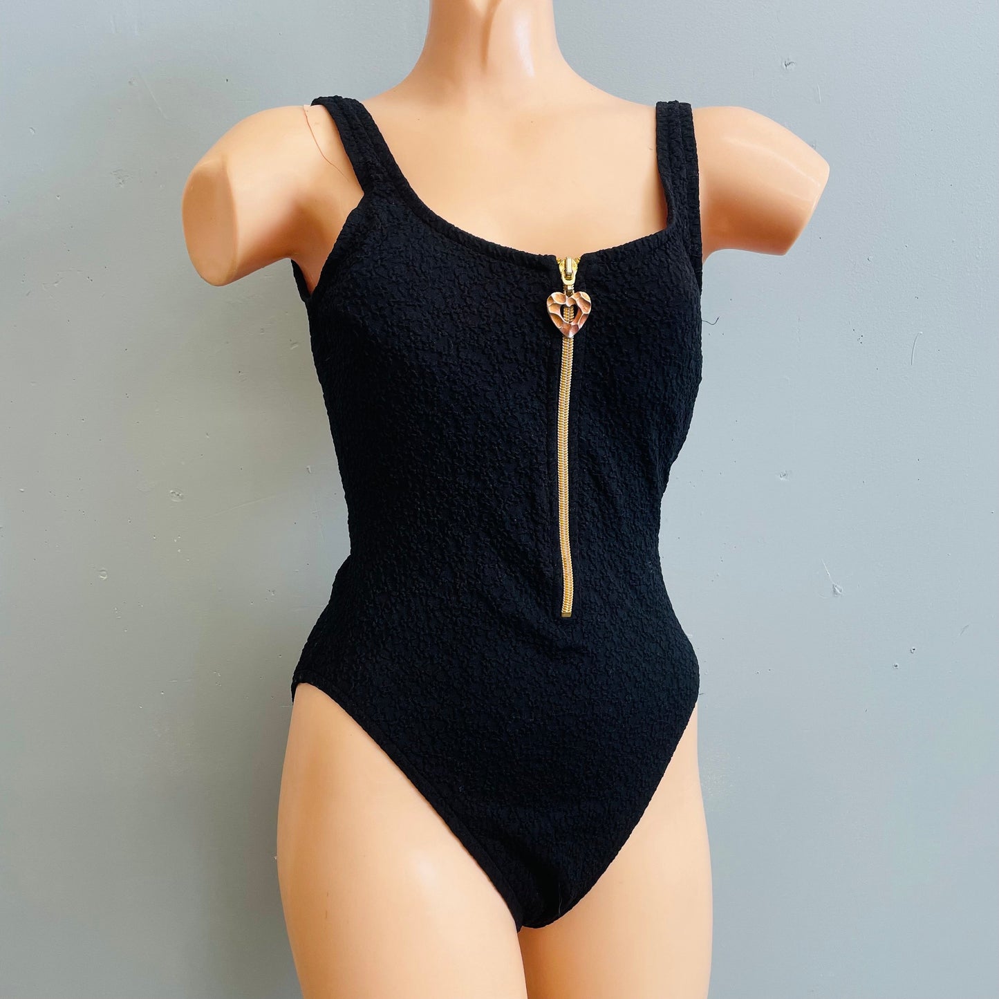 vtg 70s 80s heart zip up black minimalist one piece swimsuit sexy disco fancy swimwear beach party nautical boat hang black swimsuit