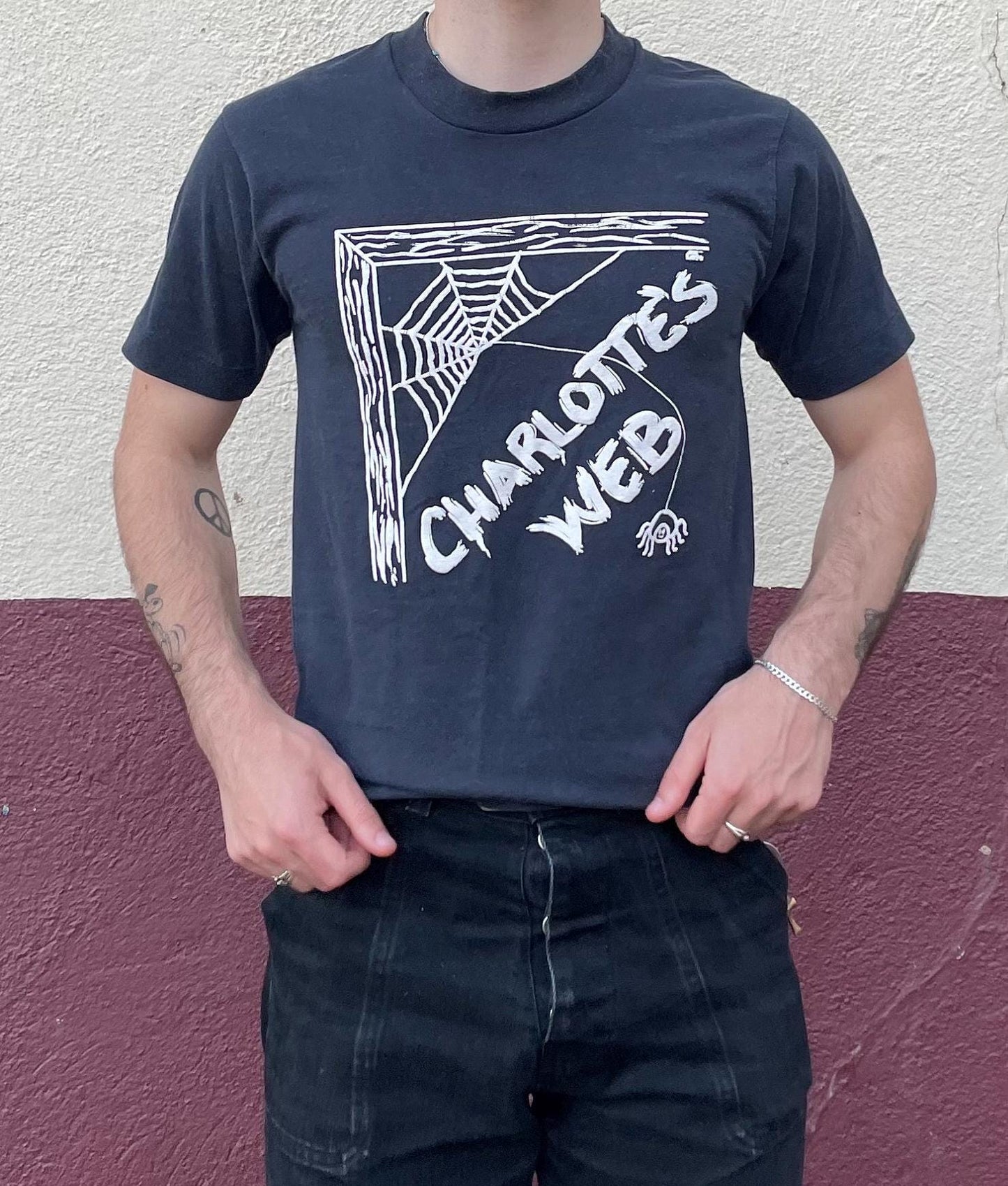 vtg 80s CHARLOTTES WEB SHIRT // vintage screen stars small black t shirt spider web movie  book worm soft goth nostalgia tattoo graphic tee