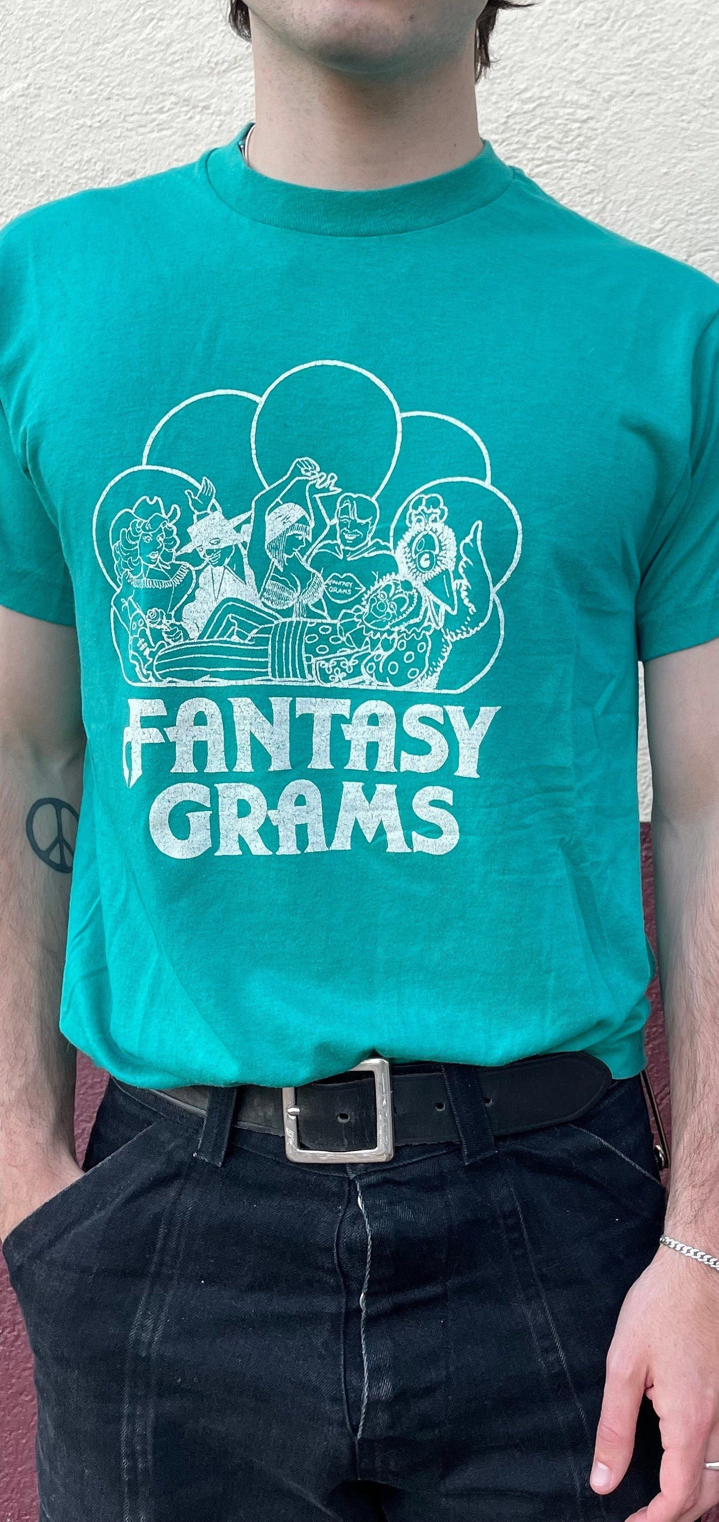 vtg 80s FANTASY GRAMS GRAPHIC Tee // vintage telegram service screen stars medium teal minneapolis single stitch paper thin soft t shirt