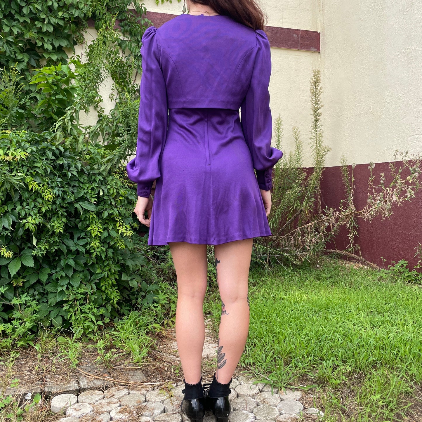 vtg 70s YOUNG INNOCENT ARPEJA Dress // stunning bright purple 2 piece bishop sleeve witchy autumn colors balloon sleeve slinky slip dress