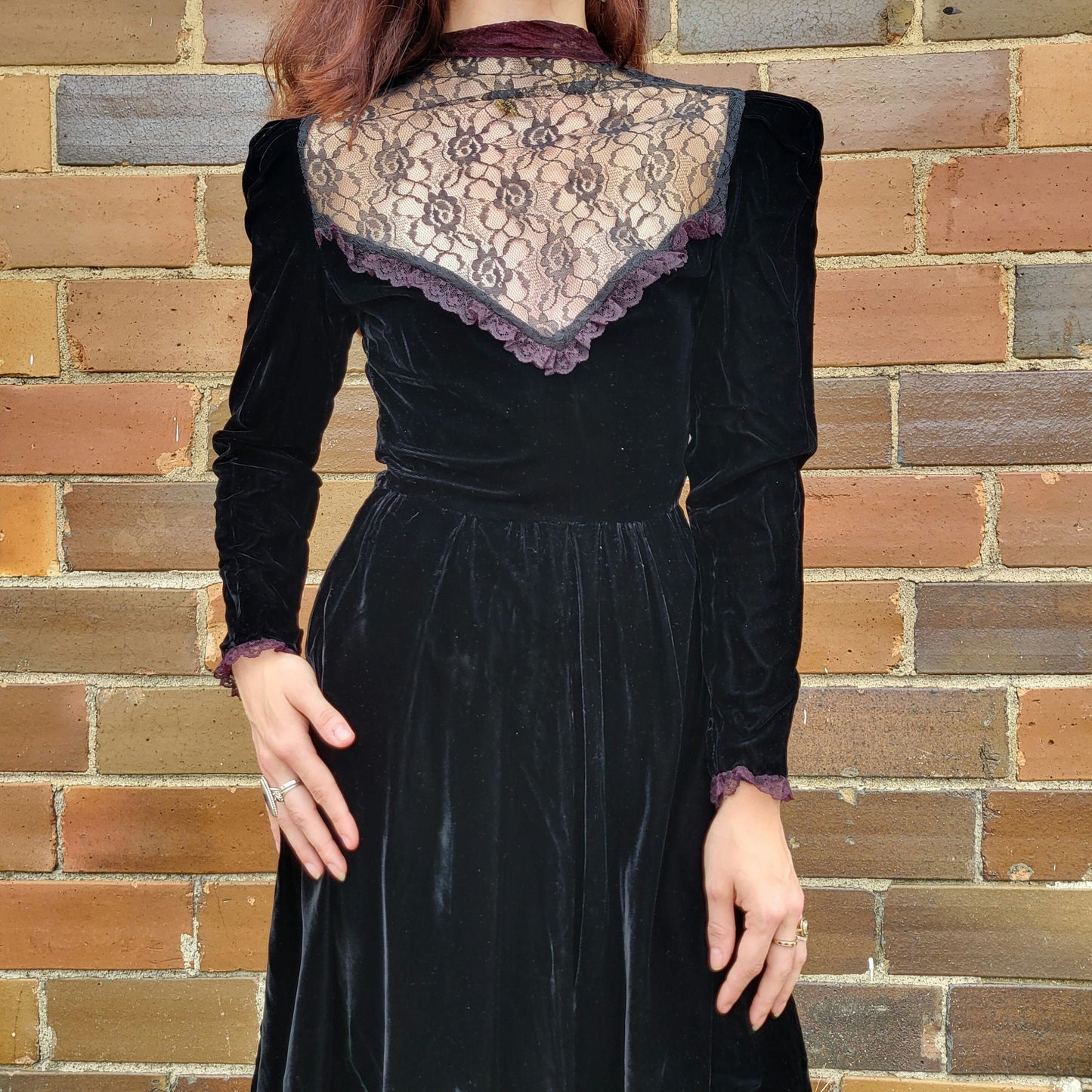 vtg 80s BLACK VELVET LACE Dress // low cut gunne sax style prom dance formal gown wednesday addams gothic halloween vibes costume party sexy