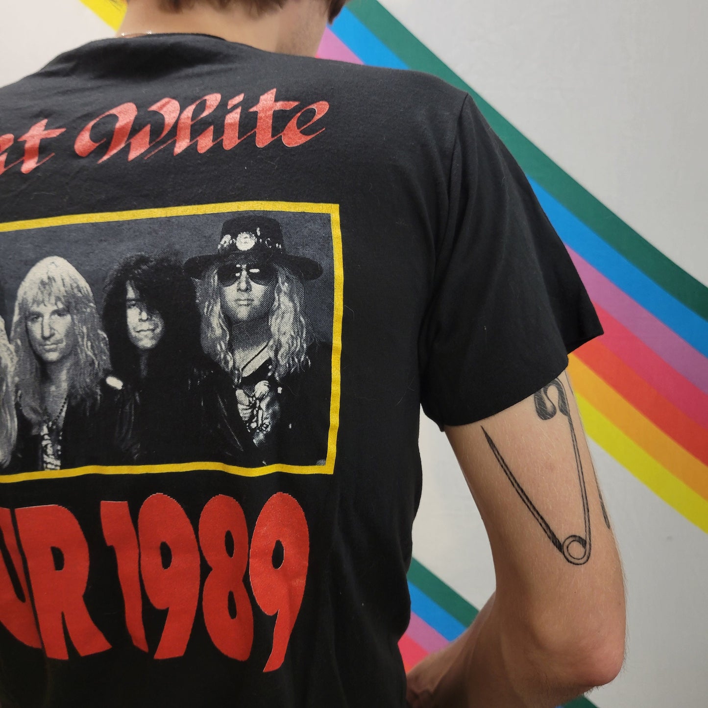 vtg 80s GREAT WHITE BAND tee / vintage classic hard rock tshirt 1989 tour 70s music funny punk shark single stitch black large cartoon shirt