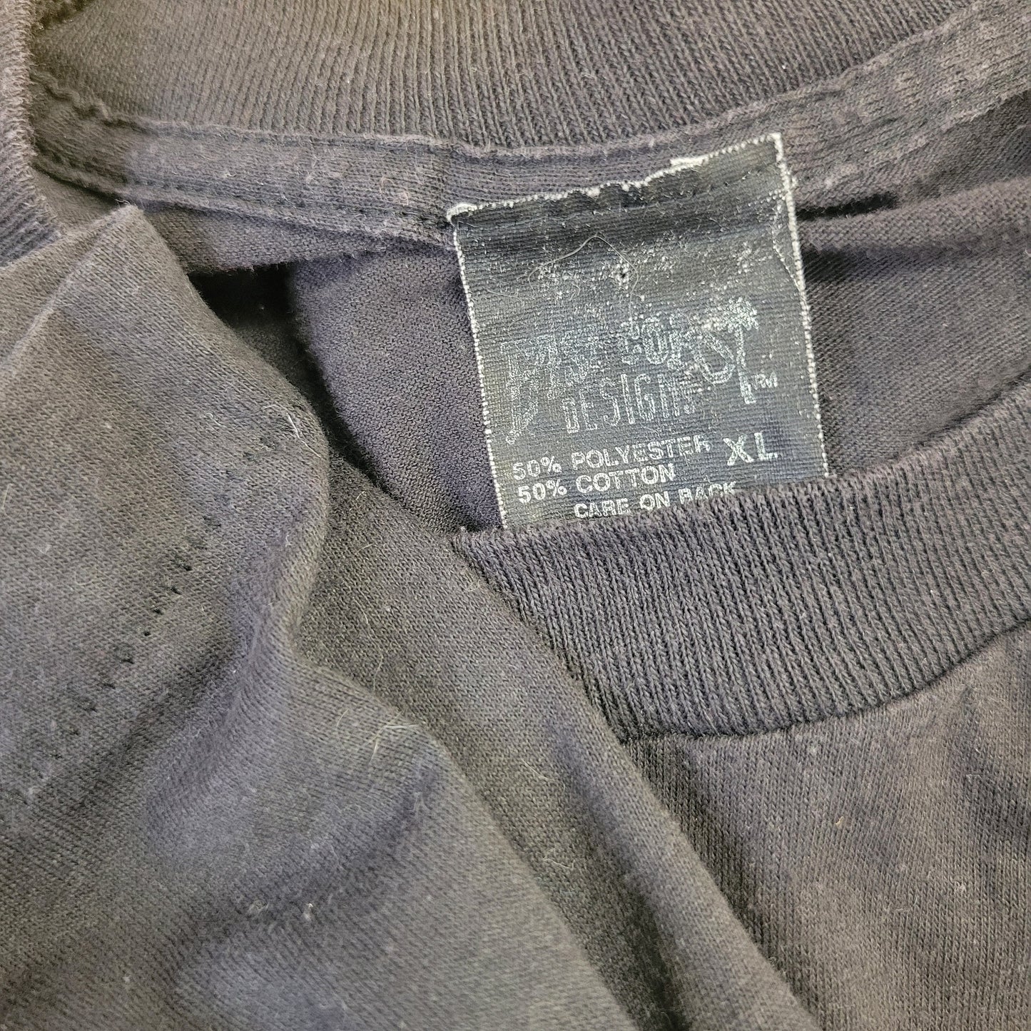 vtg 80s EAT THE WORM mezcal tshirt // vintage 1980s axel rose tequila booze guns and roses 3d rocker music liquor beer rockstar metallica