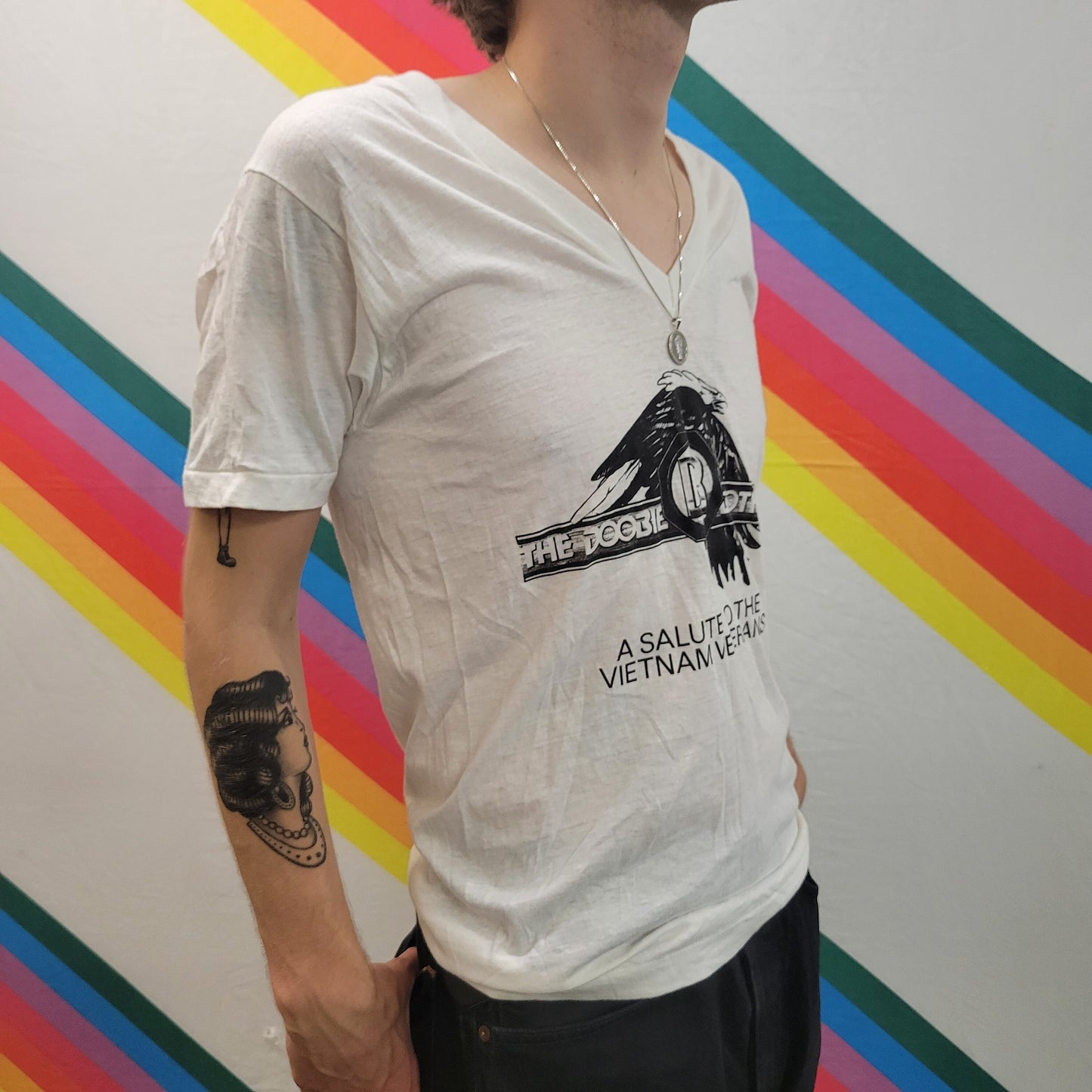 vtg 70s DOOBIE BROTHERS BAND shirt // vintage salute vietnam veterans vneck classic rock tee usa paper thin single stitch allman bros medium