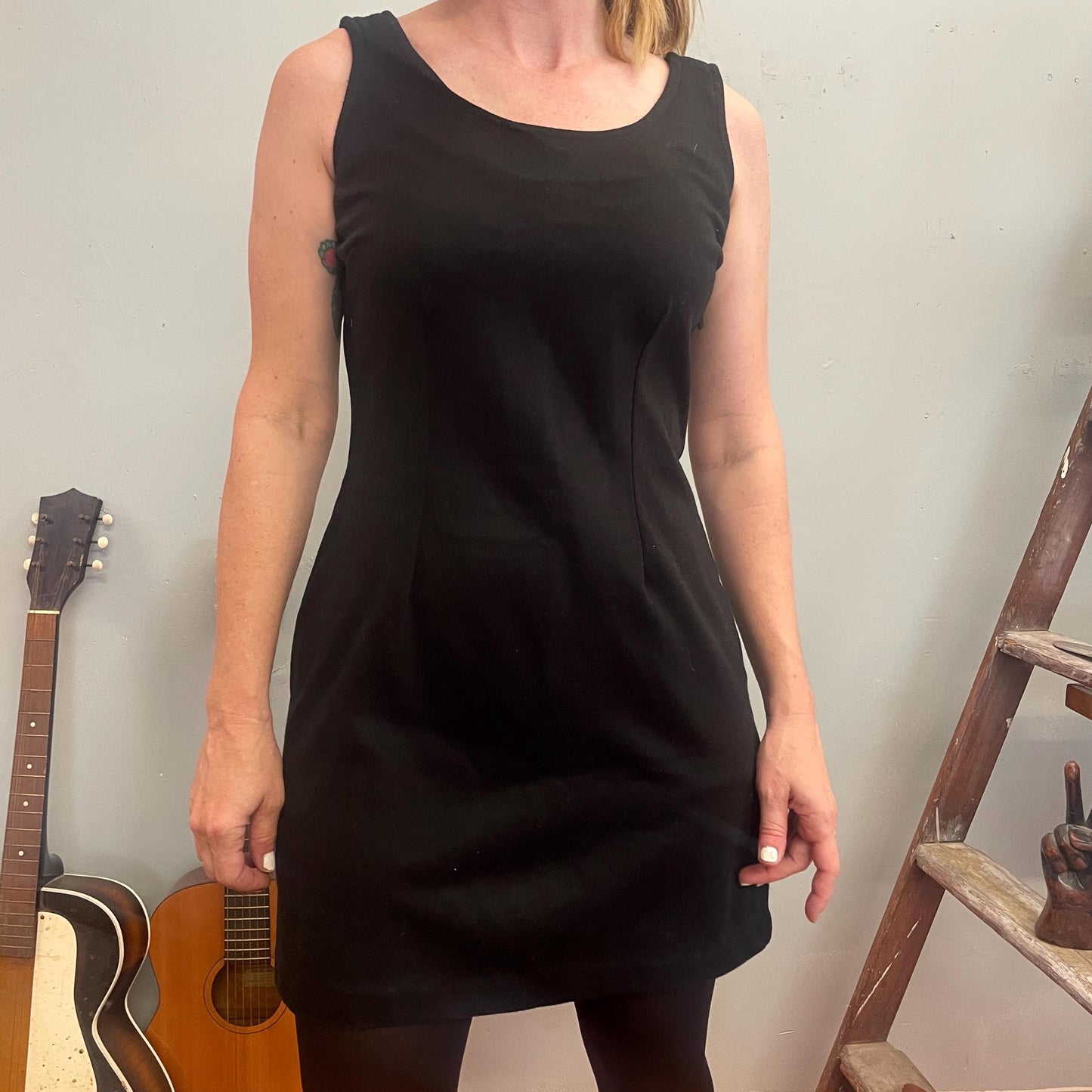 vtg 90s LITTLE BLACK DRESS // minimalist basic layering wardrobe staple scoop neck mini shift dress halloween autumn back to school basics
