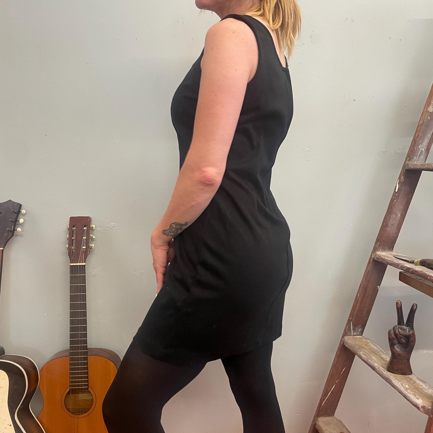 vtg 90s LITTLE BLACK DRESS // minimalist basic layering wardrobe staple scoop neck mini shift dress halloween autumn back to school basics