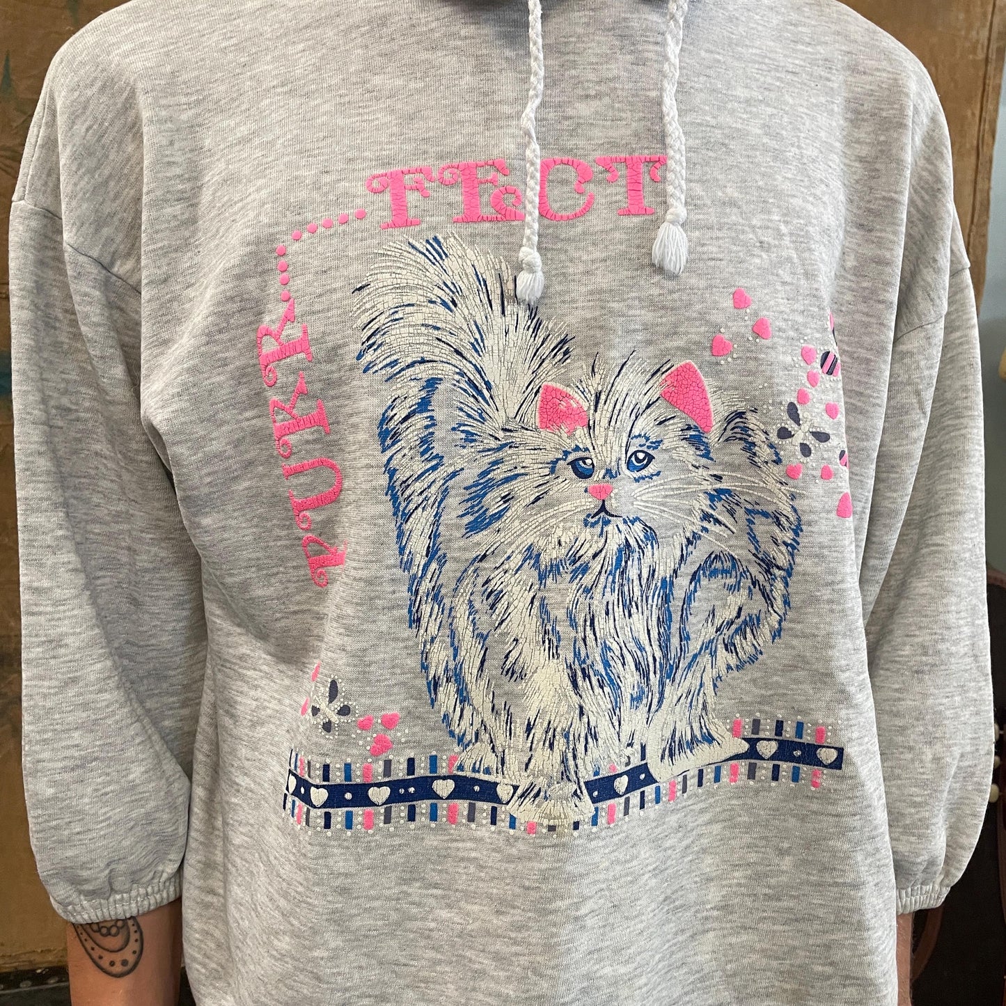 vtg 80s CAT SWEATSHIRT // vintage sweater cute boxy fit kitty heather grey drawstring collar kitten fur babies mother dad ironic retro shirt