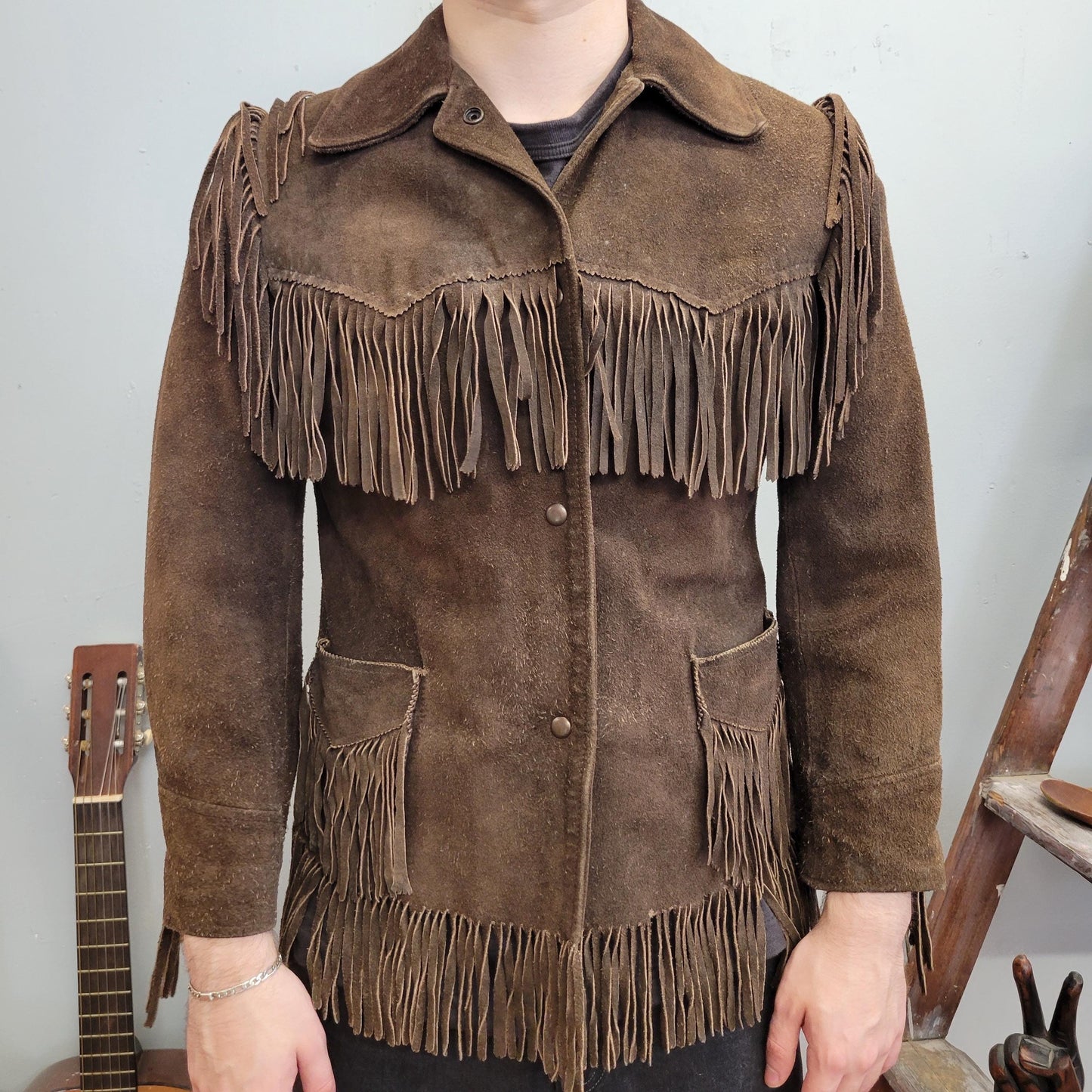 vtg 70s LEATHER FRINGE JACKET // vintage chocolate brown western wear hippie boho biker easy rider buckskin custom tassel statement piece