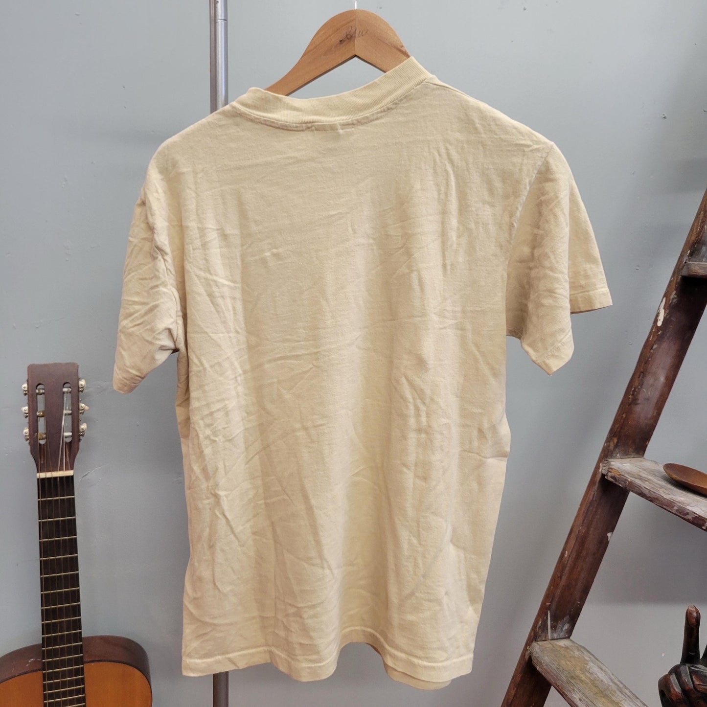 vtg 70s HARVEST CRITERIUM TSHIRT // vintage 80s track rainbow runner club run marathon event promo athlete retro slim beige style tee