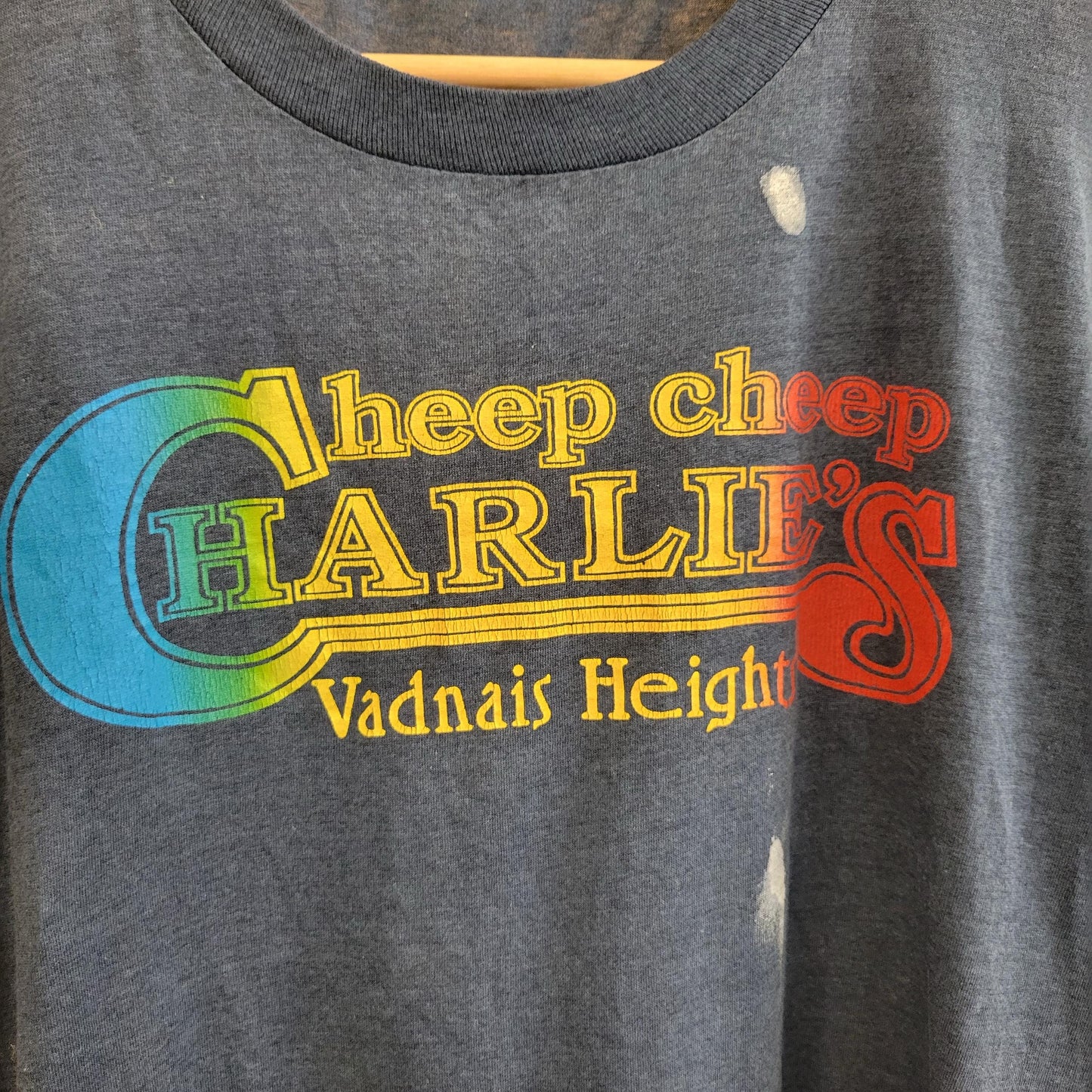 vtg 70s CHEAP CHARLIES TSHIRT // vintage vadnais heights minnesota minneapolis restaurant dine pizza pub food iconic neighborhood beer tee