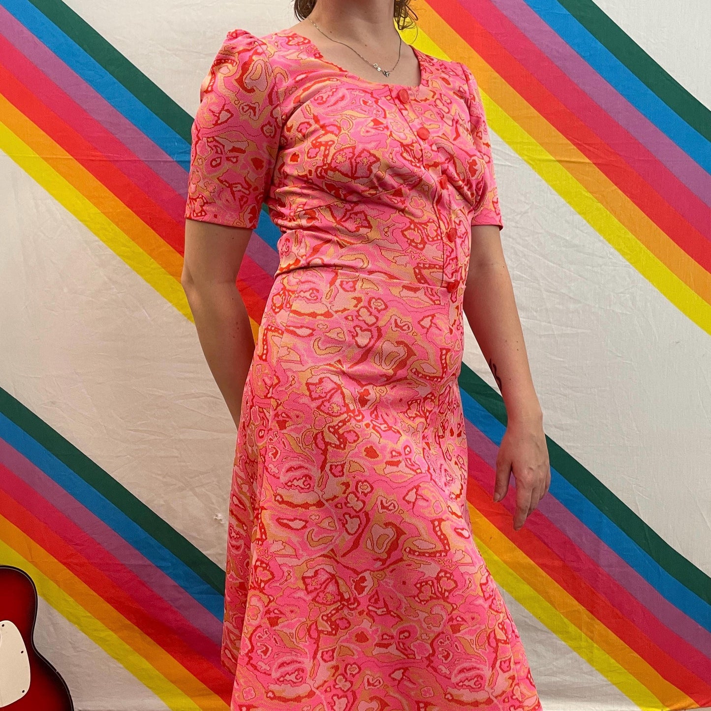 vtg 70s ABSTRACT PINK LAVA Lamp dress // trippy psychedelic acid drip funky neon retro belted button up midi autumn fall halloween party