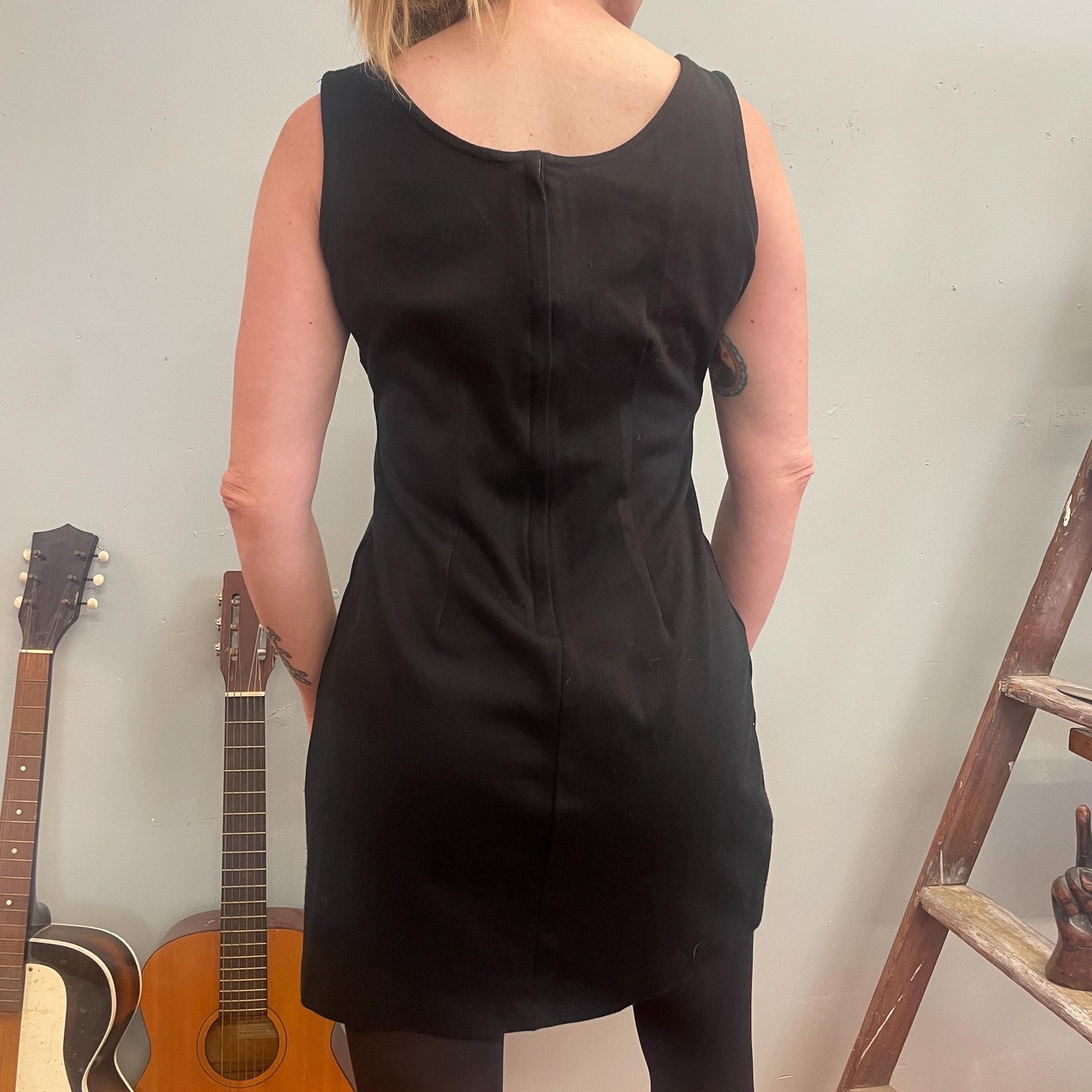 vtg 90s LITTLE BLACK DRESS // minimalist basic layering wardrobe staple scoop neck mini shift dress halloween autumn back to school basics