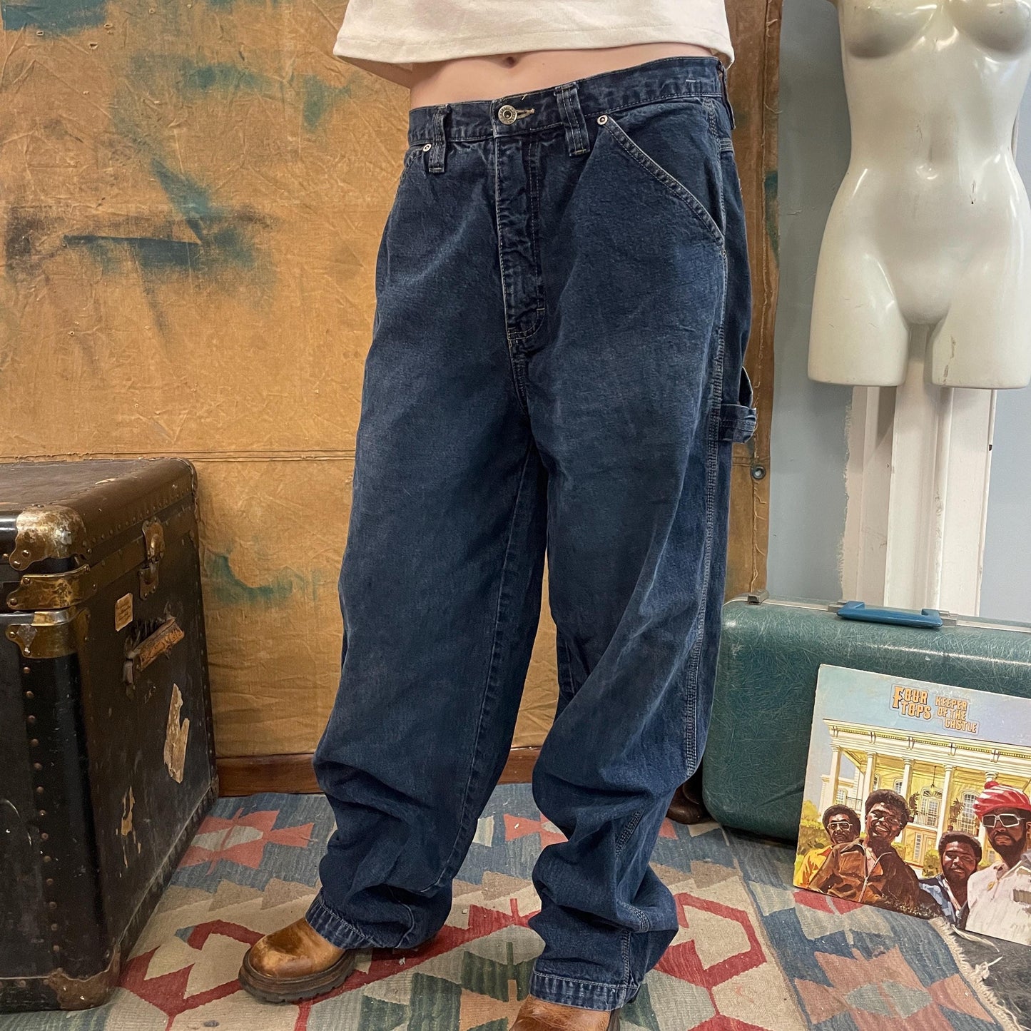 vtg 90s BAGGY BLUE JEANS // vintage y2k indigo dark wash stright leg boot cut carpenter industrial grunge relaxed fit cargo jorts distressed
