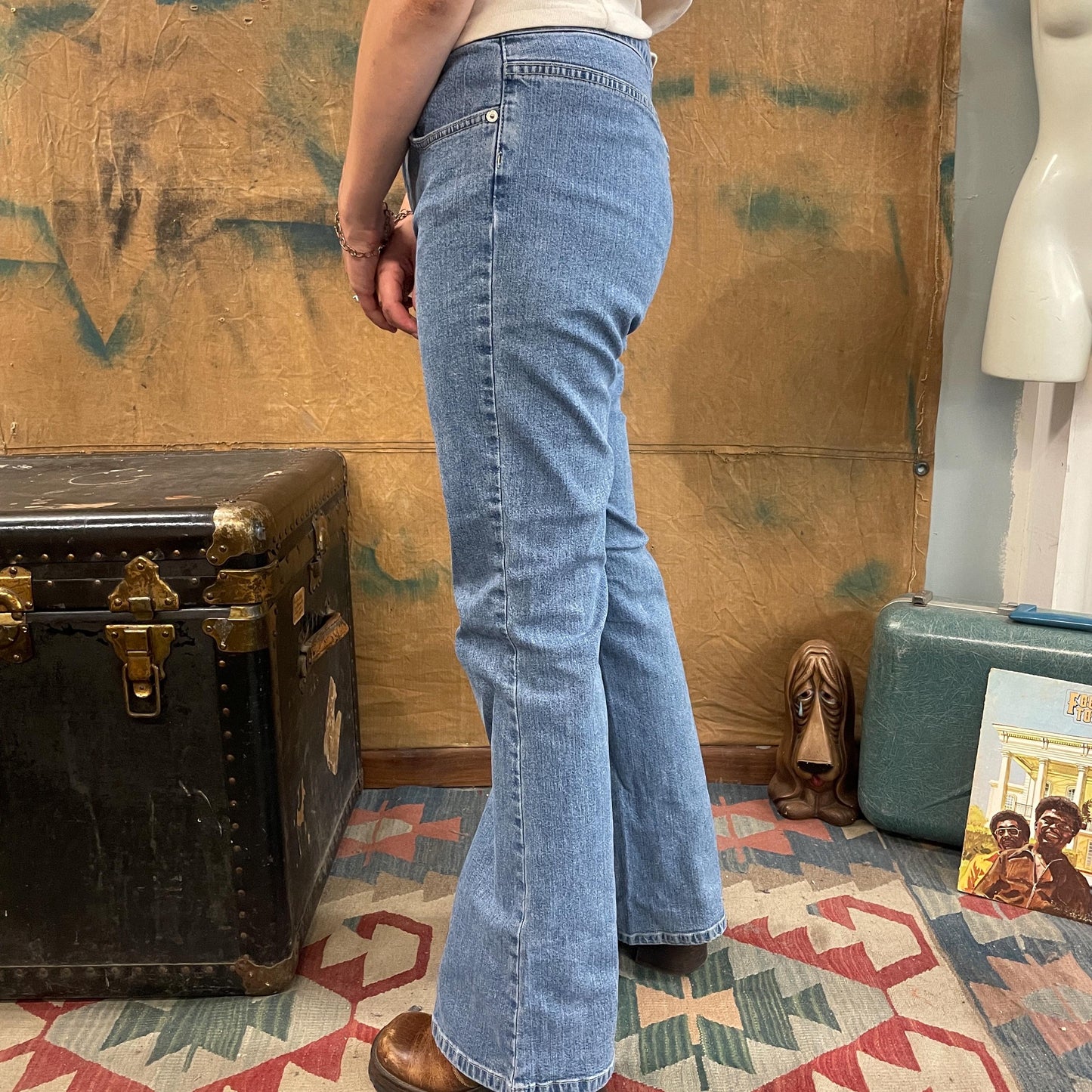 vtg 90s TOMMY HILFIGER JEANS // vintage flare leg bare back low mid rise light wash bell bottom wide leg retro y2k fashion 90s tommy girl