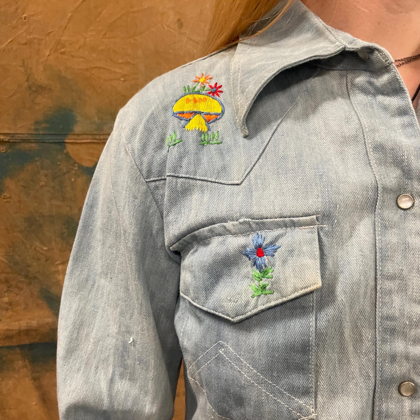 vtg 70s MUSHROOM EMBROIDERED DENIM Jacket // vintage retro hippie western boho collared chambray floral stitch homemade sherry beth blouse
