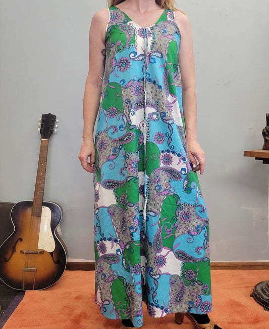 vtg 70s PSYCHEDELIC TANK DRESS // v neck kaleidoscope tent dress caftan muu muu flowy ethereal floral lightweight breezy layering maxi party