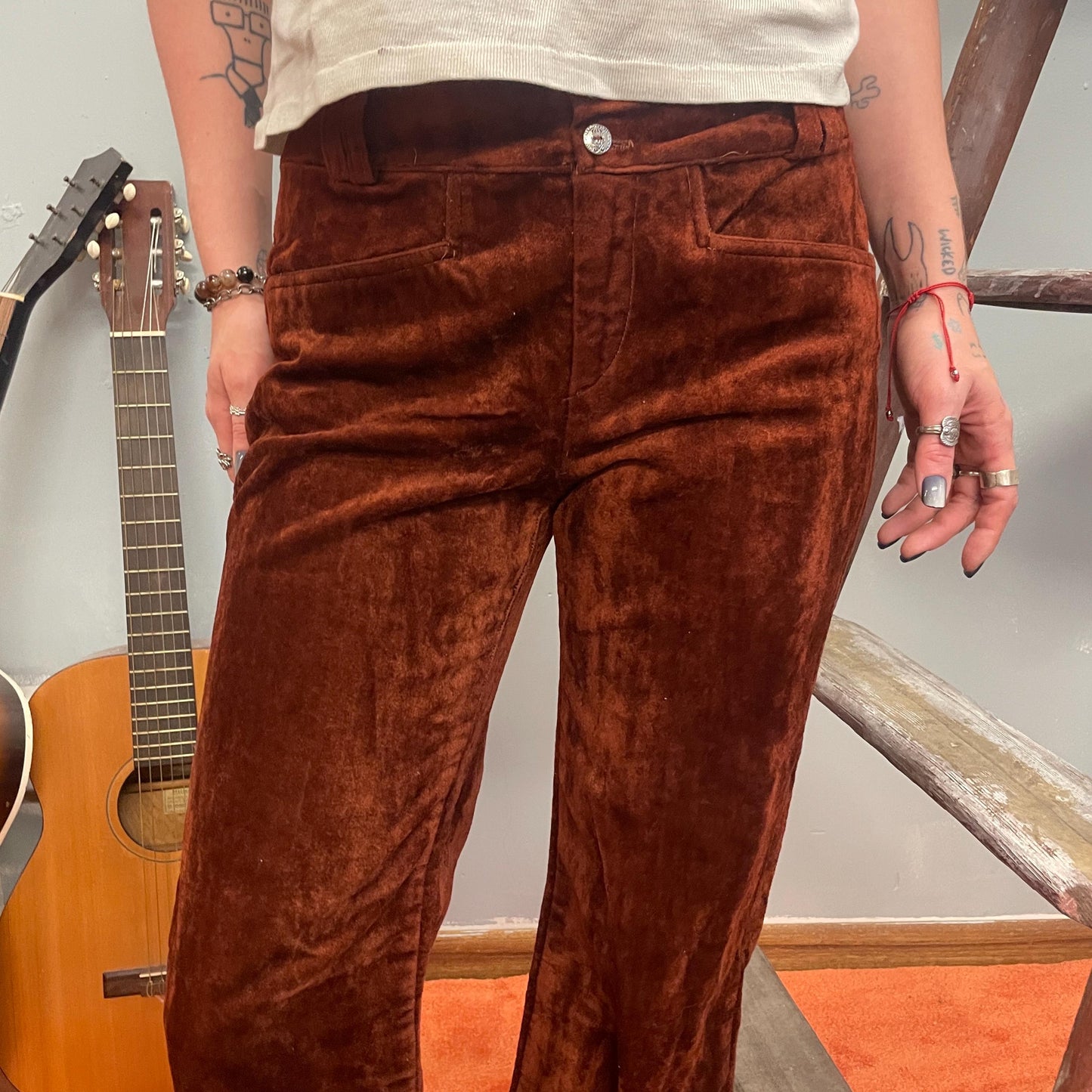 vtg 70s CRUSHED VELVET PANTS // vintage golden brown kick flare capri hippie boho autumn fashion earth tones bare back mid rise velour retro
