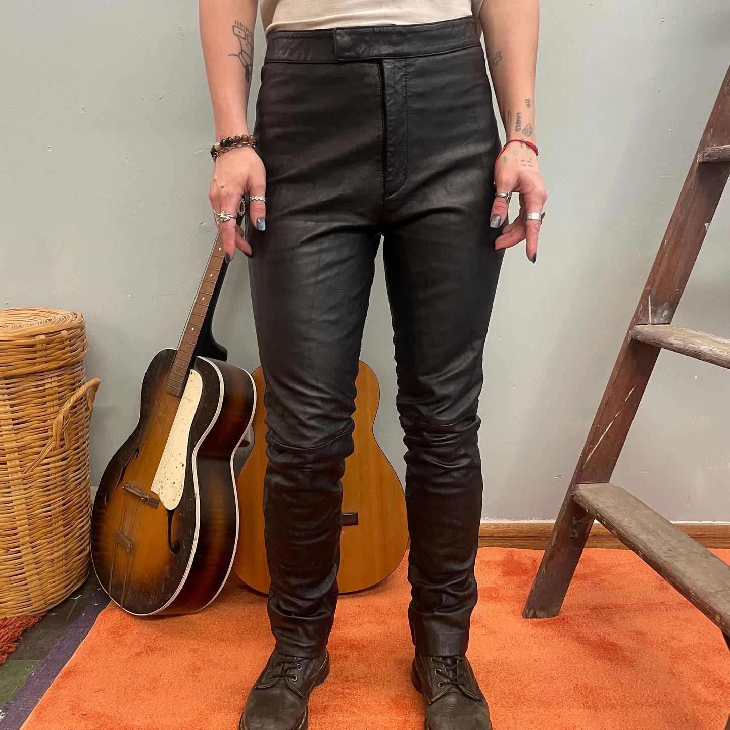 vtg 80s BLACK LEATHER PANTS // vintage 90s matrix mod tapered soft goth autumn retro grunge high rise sexy wet look tight sandy grease style