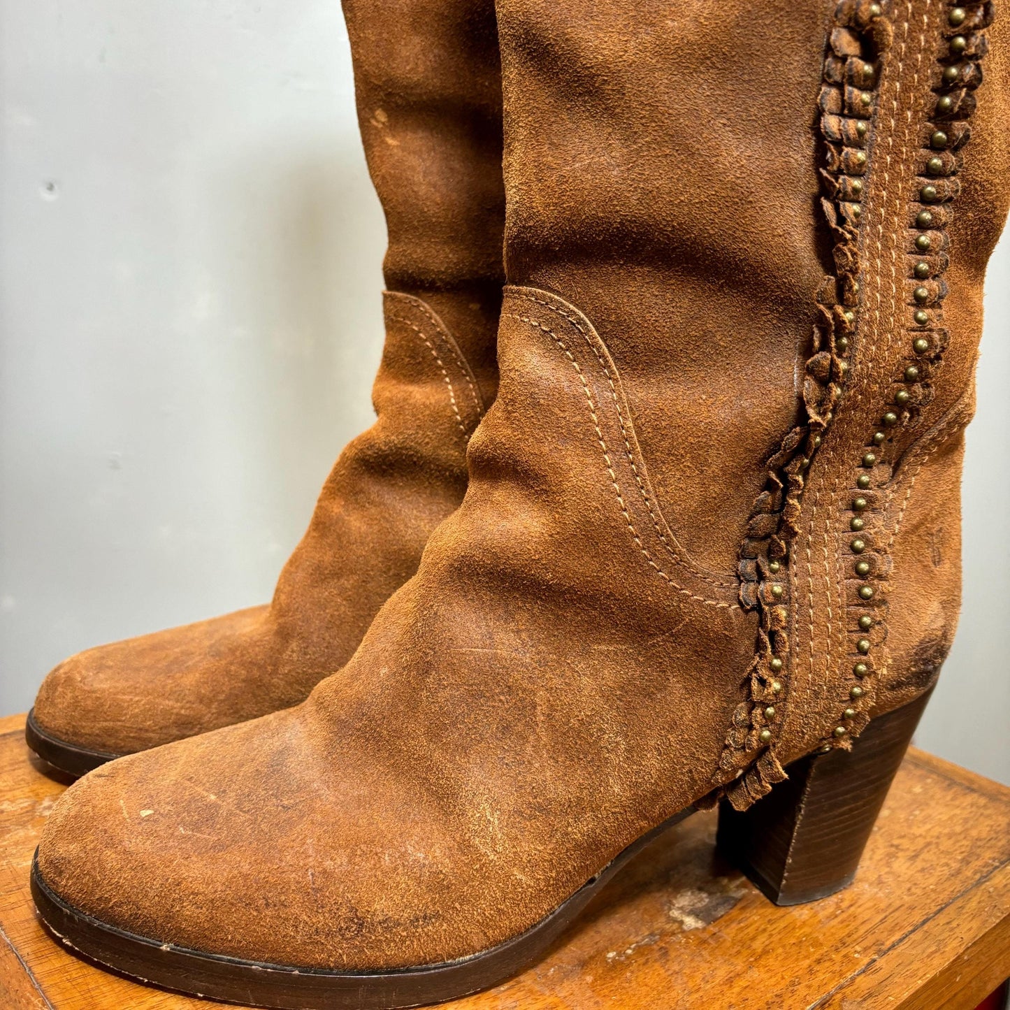 vtg 90s FRYE SUEDE BOOTS // vintage embellished beaded fringe knee high tall brown autumn boots