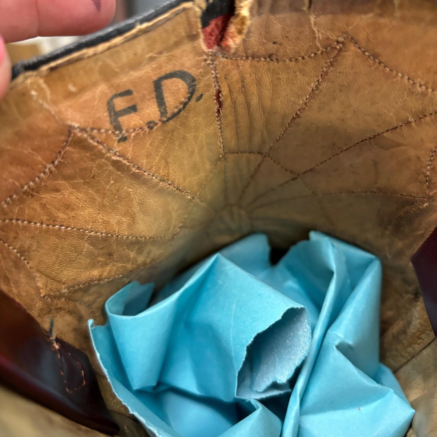 vtg 70s SPIDER WEB BOOTS // insane tooled red leather spider pattern calf high round toe wooden platforms cowboy western rodeo queen grail