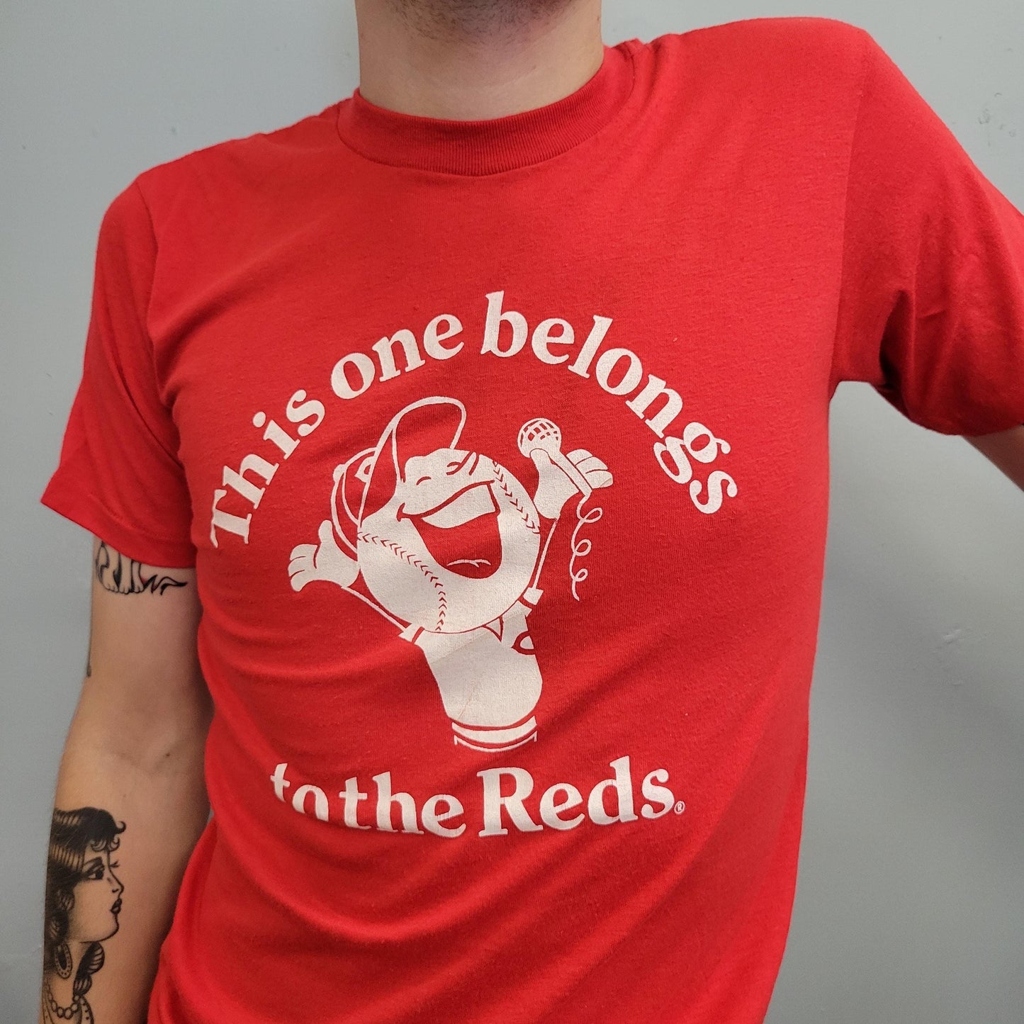 vtg 70s REDS BASEBALL TSHIRT // vintage cinncinati sports baseball team player red retro true fan fun style ohio mascot rose tee college