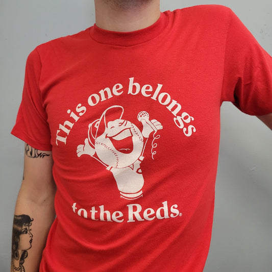 vtg 70s REDS BASEBALL TSHIRT // vintage cinncinati sports baseball team player red retro true fan fun style ohio mascot rose tee college