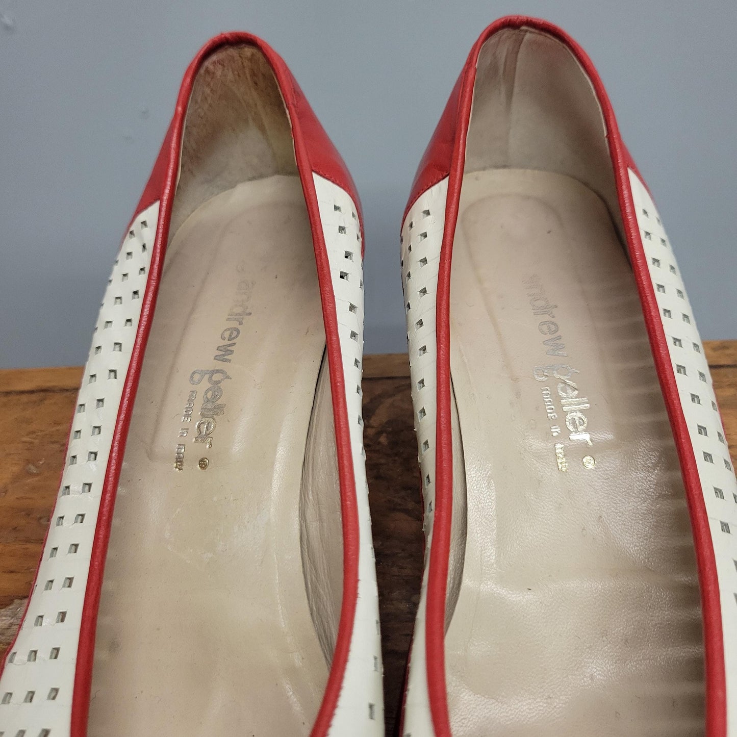 vtg 70s RED & WHITE PUMPS // vintage andrew gellar mesh leather pointy toe kitten heels size 9 womens stranger things sexy mod retro party