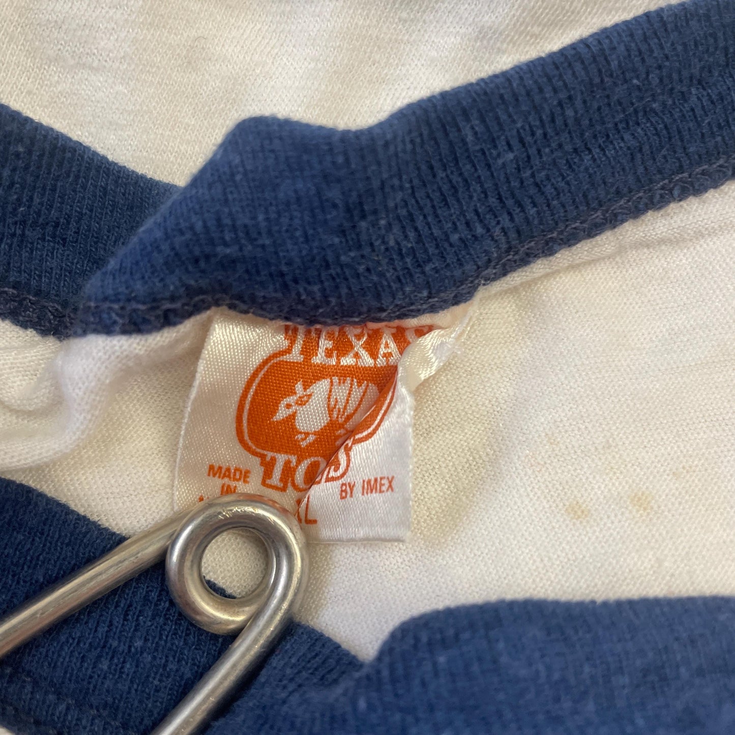 vtg 70s WLS RADIO RAGLAN tee // vintage sports college baseball rock station chicago chi town music retro concert tour punk style pub shirt