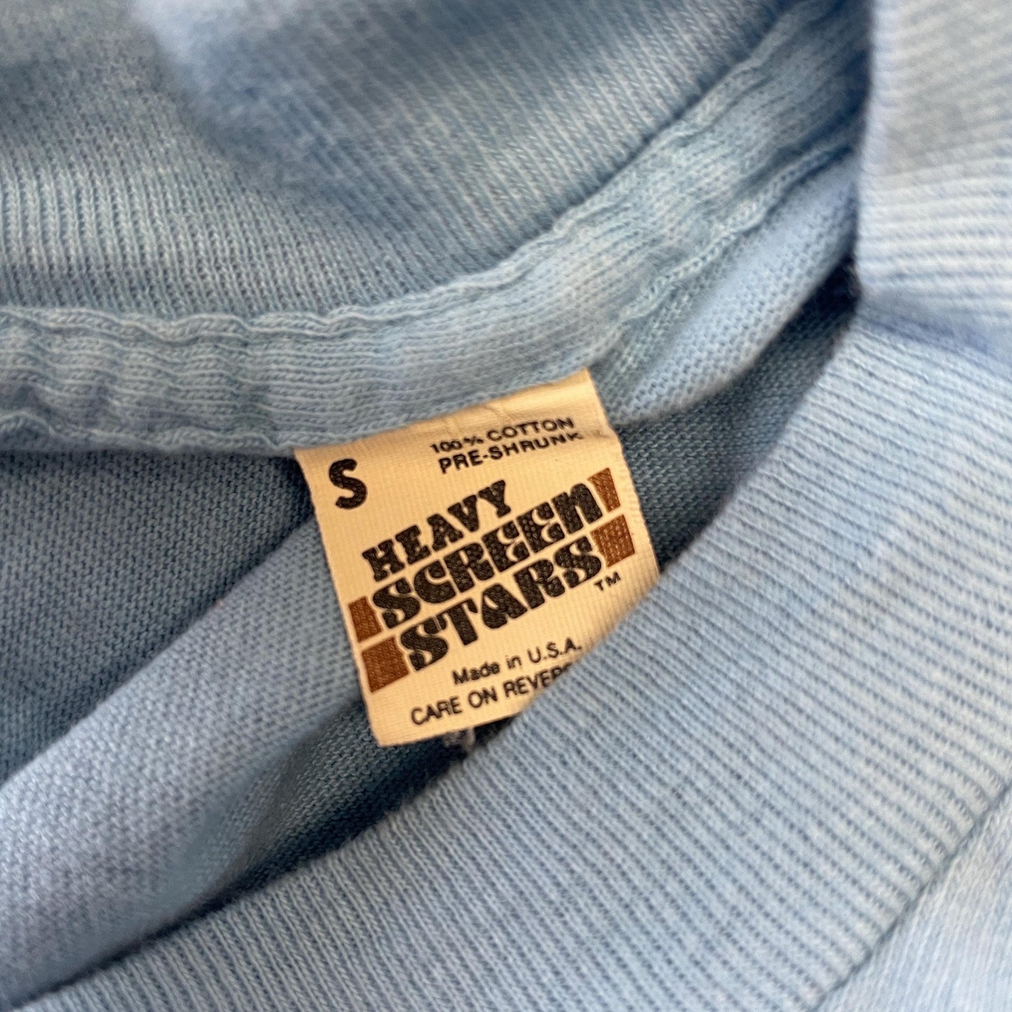 vtg 80s CHICAGO RESTAURANT TSHIRT // vintage main course historic retro trendy diner fine dining pizza burgers food snack tee true style