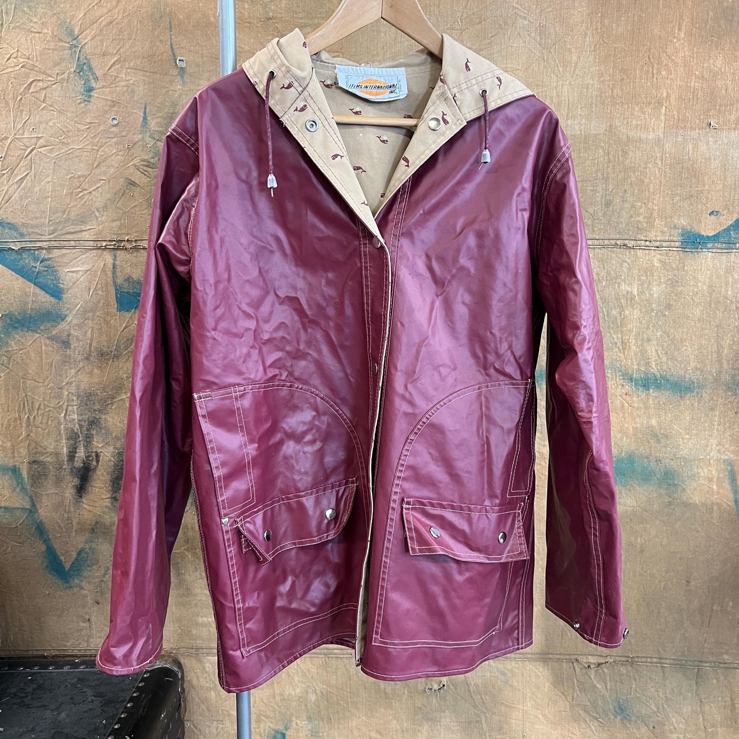 vtg 80s DUCK PATTERNED JACKET // vintage earth tones autumn stranger things 90s grunge pvc wet look shiny  waterproof earth tones 90s parka